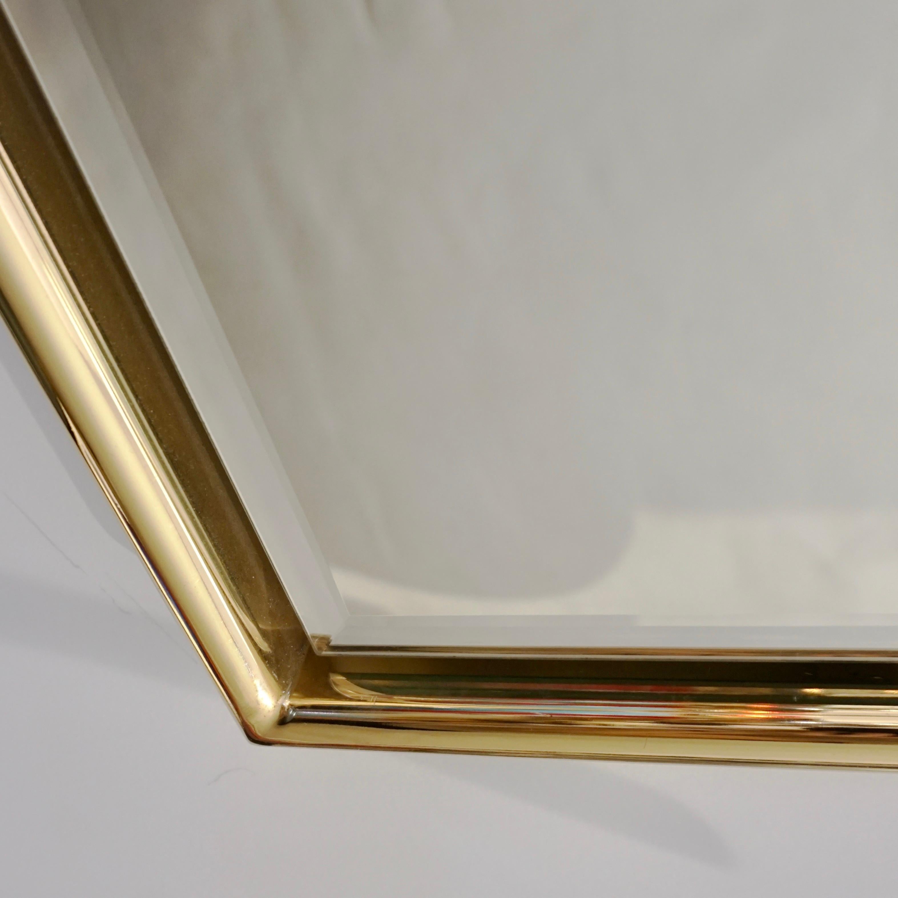 1960s Italian Minimalist Brass Full Floating Mirror with Round Arched Top Frame For Sale 7