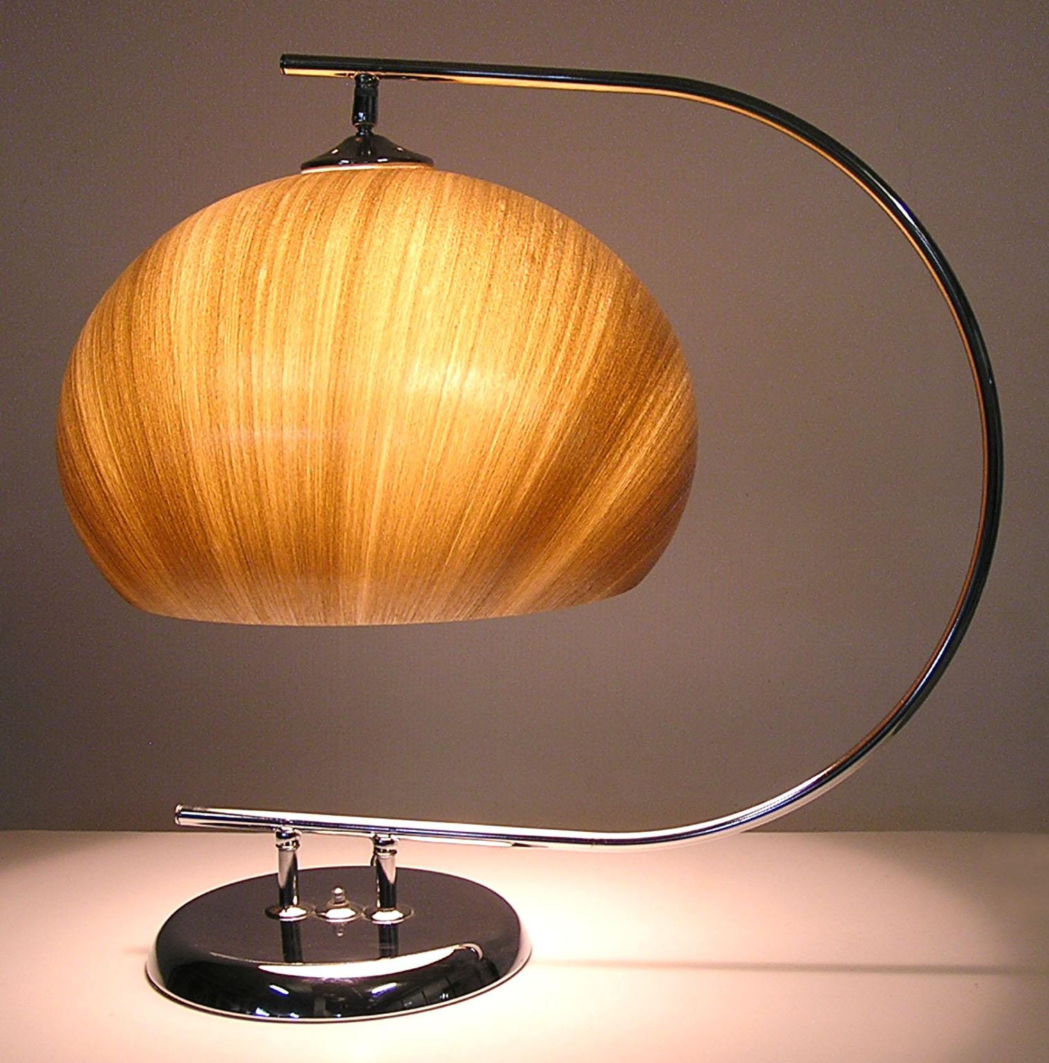Mid-Century Modern 1960s Italian Modern Table Lamps by Harvey Guzzini For Sale