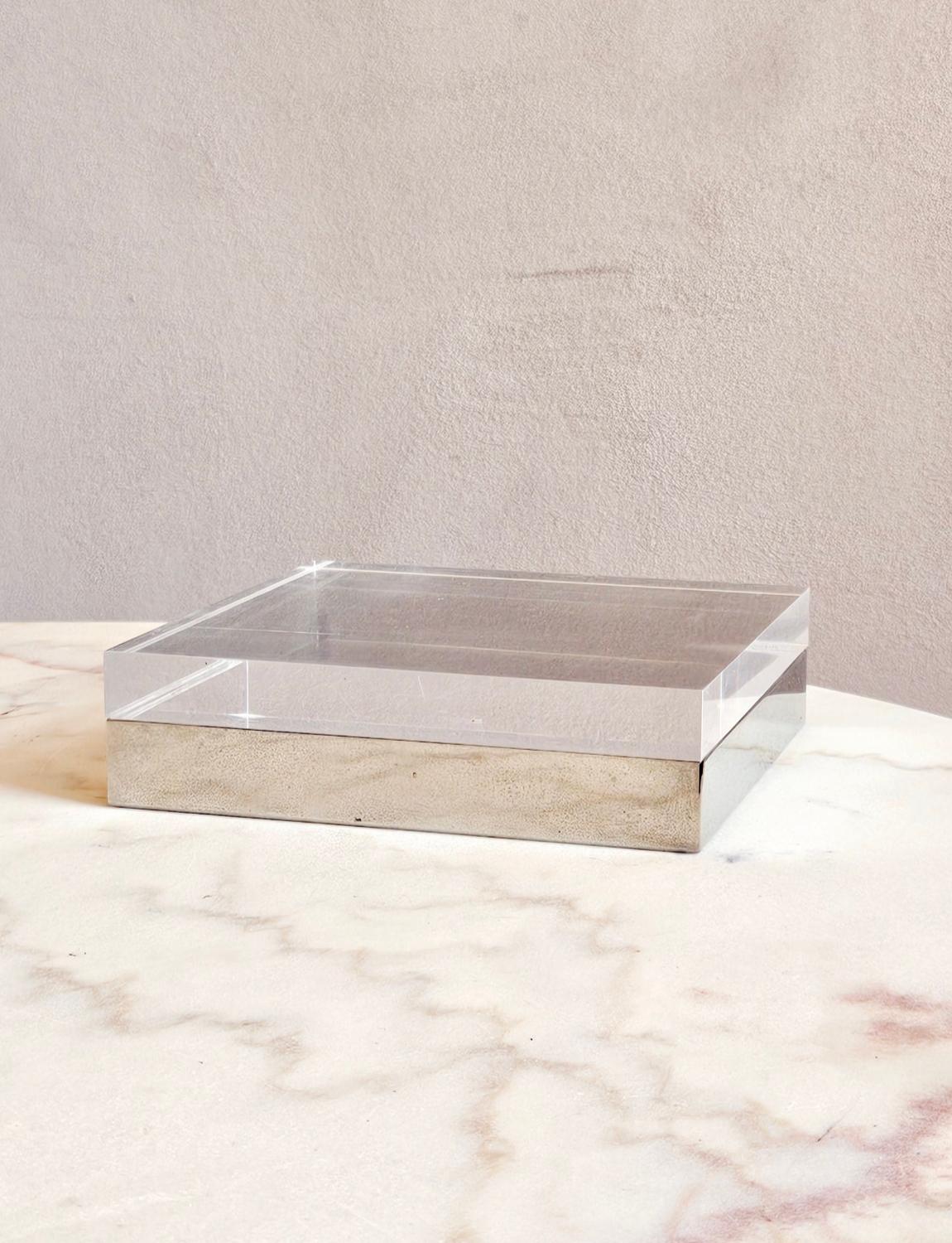 Caja de plexiglás modernista italiana de los años 60 Italiano en venta