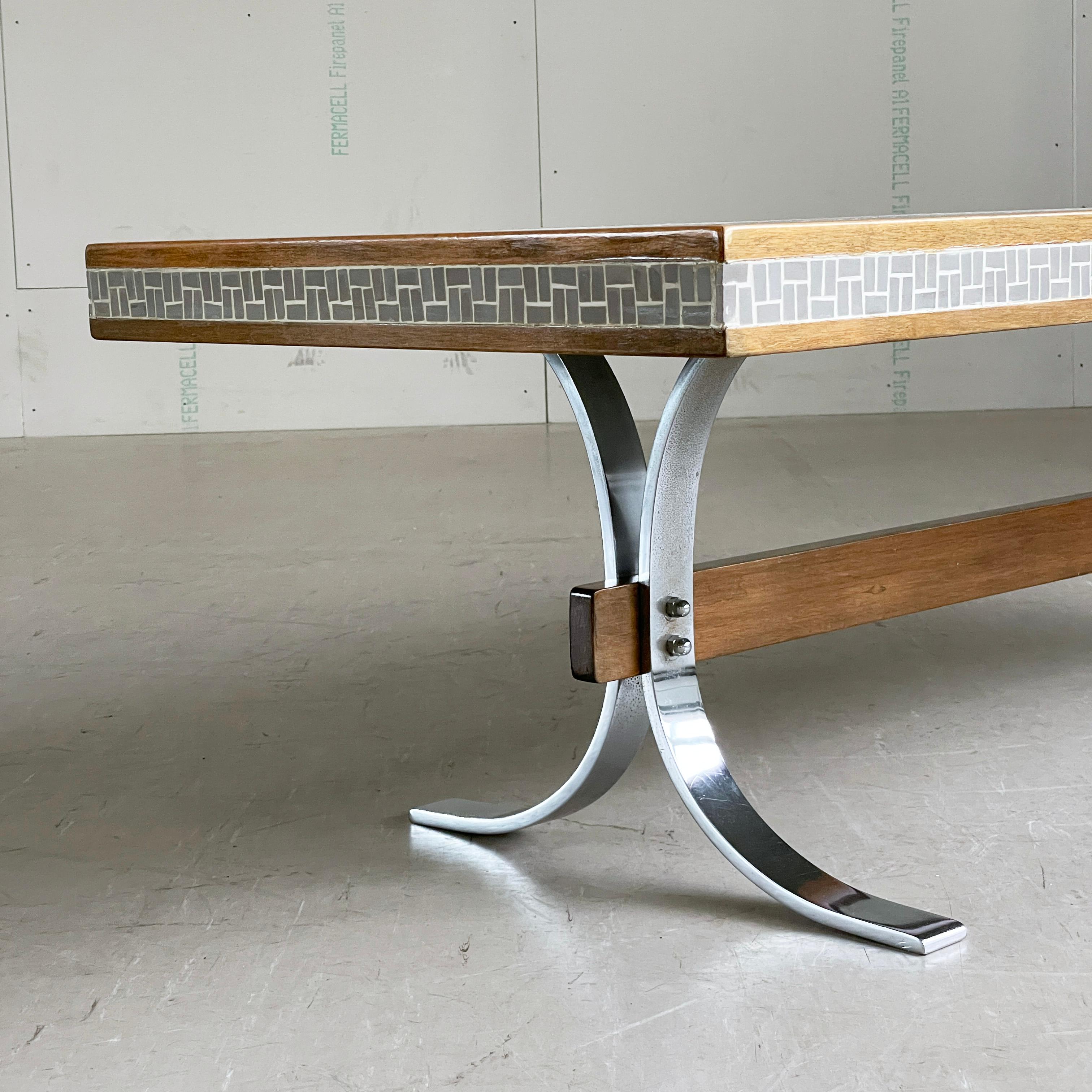 Italienischer Mosaik-Couchtisch aus den 1960er Jahren 13