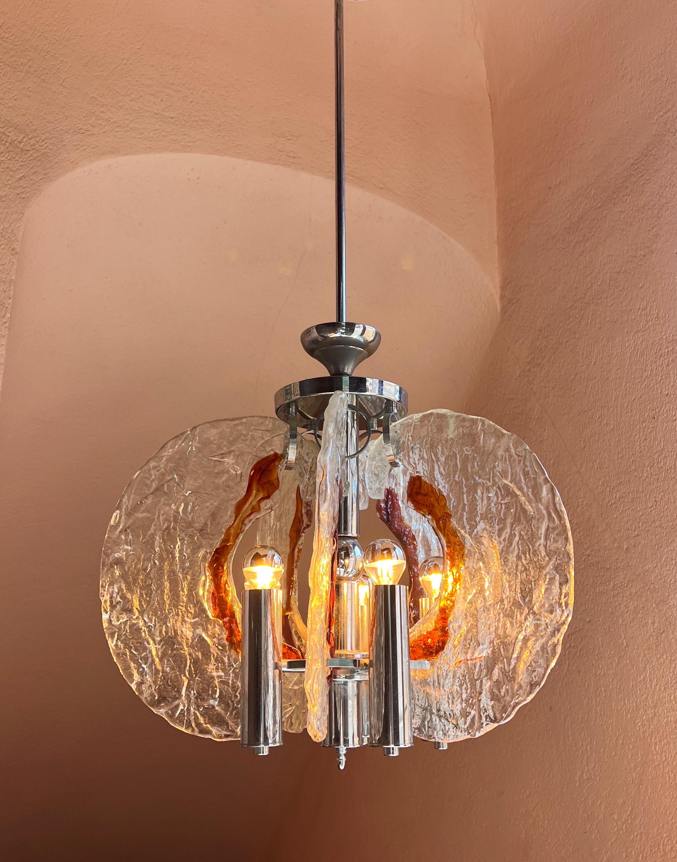 Lámpara colgante italiana de cristal de Murano y cromo de los años 60, por Carlo Nason para Mazzega en venta 9