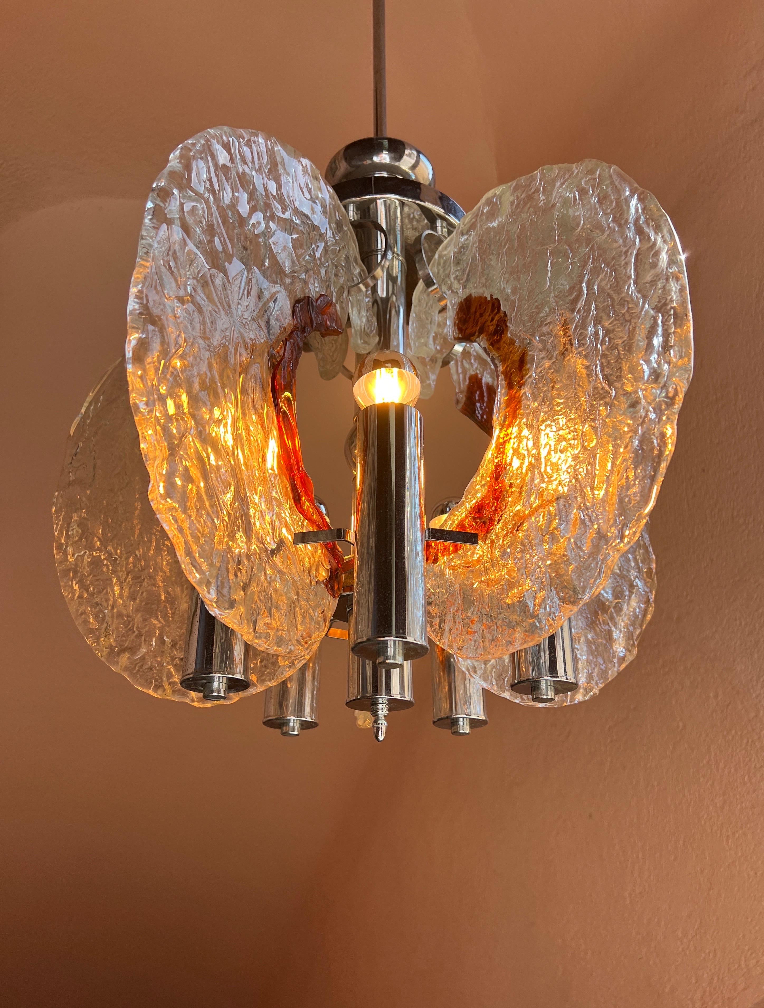 Lámpara colgante italiana de cristal de Murano y cromo de los años 60, por Carlo Nason para Mazzega siglo XX en venta