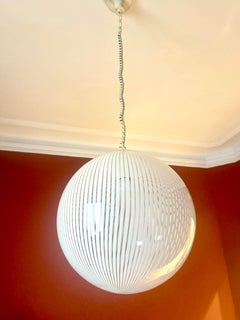 Italienischer Murano-Glasglobus aus den 1960er Jahren von Paolo Venini.