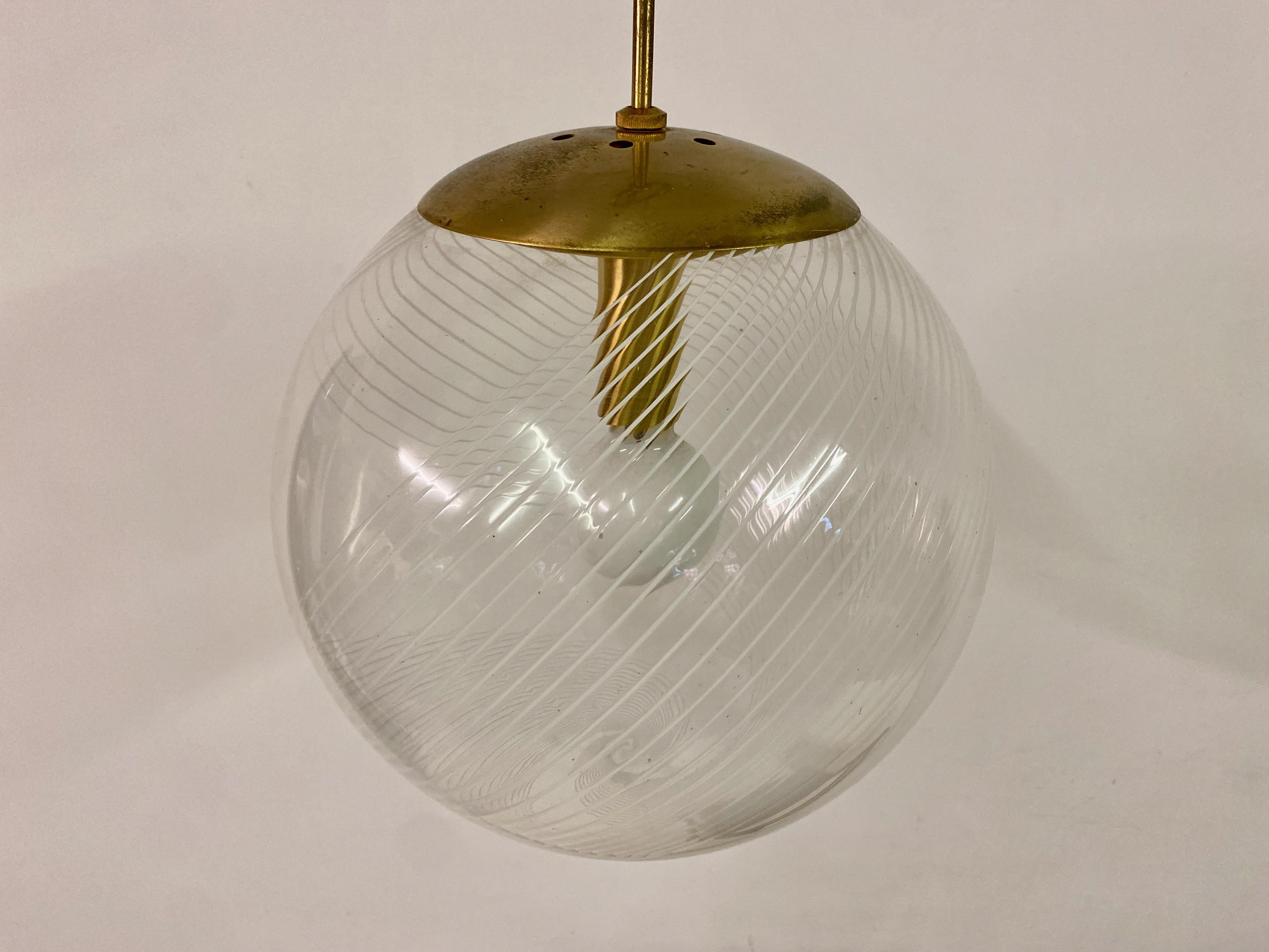 1960S Italian Murano Glass Globe Ceiling Pendant In Good Condition For Sale In London, London