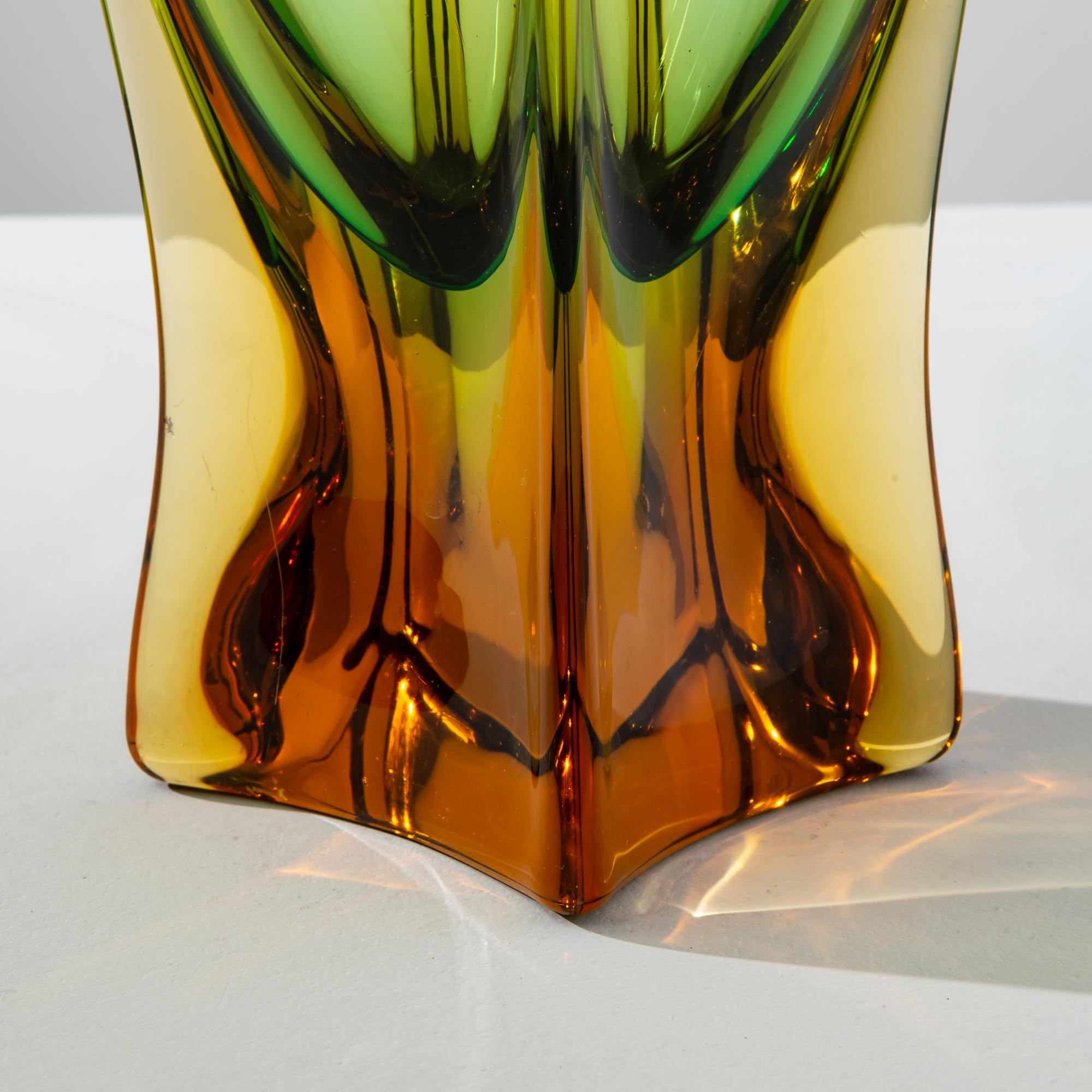 1960er Jahre Italienische Murano Glas Vase  im Angebot 1