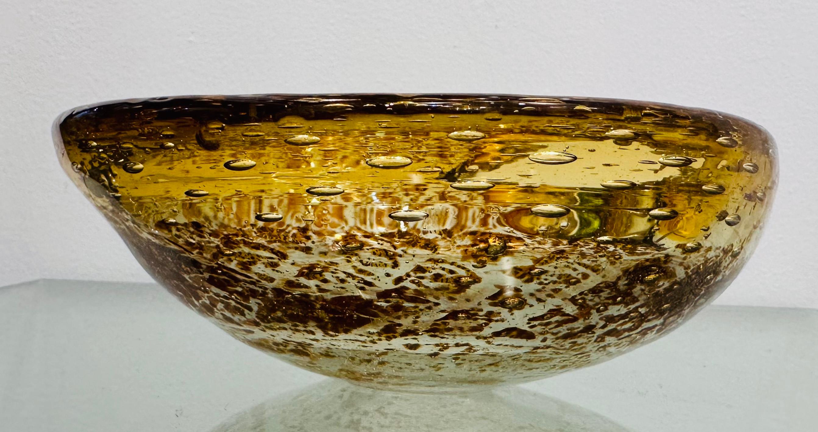 1960s Italian Murano Golden Inclusion Clear Glass Bowl, Candy Dish or Ashtray For Sale 6