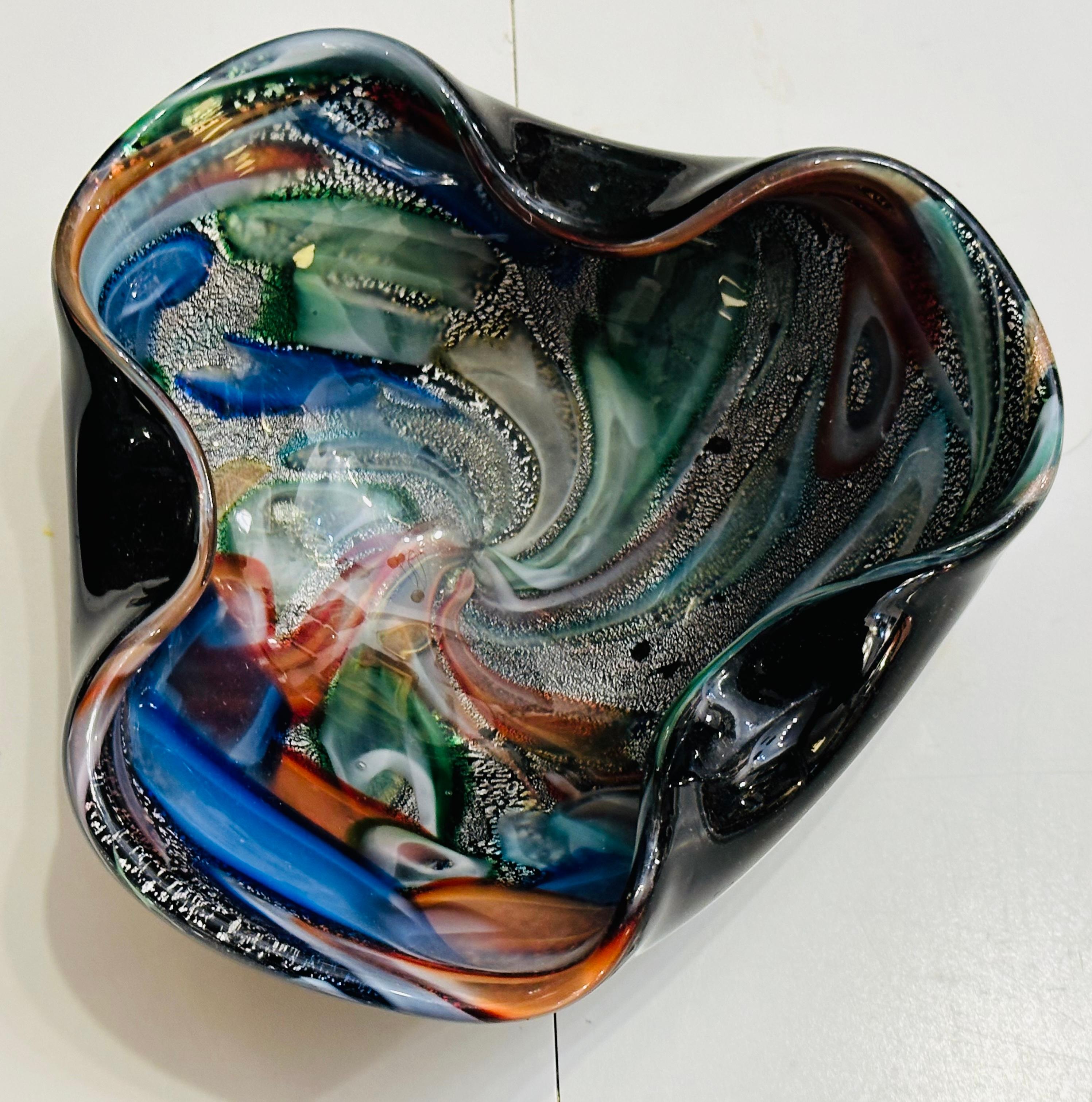 Hand-Crafted 1960s Italian Murano Millefiori Glass Bowl Attr. Dino Martens & Arte Muranese