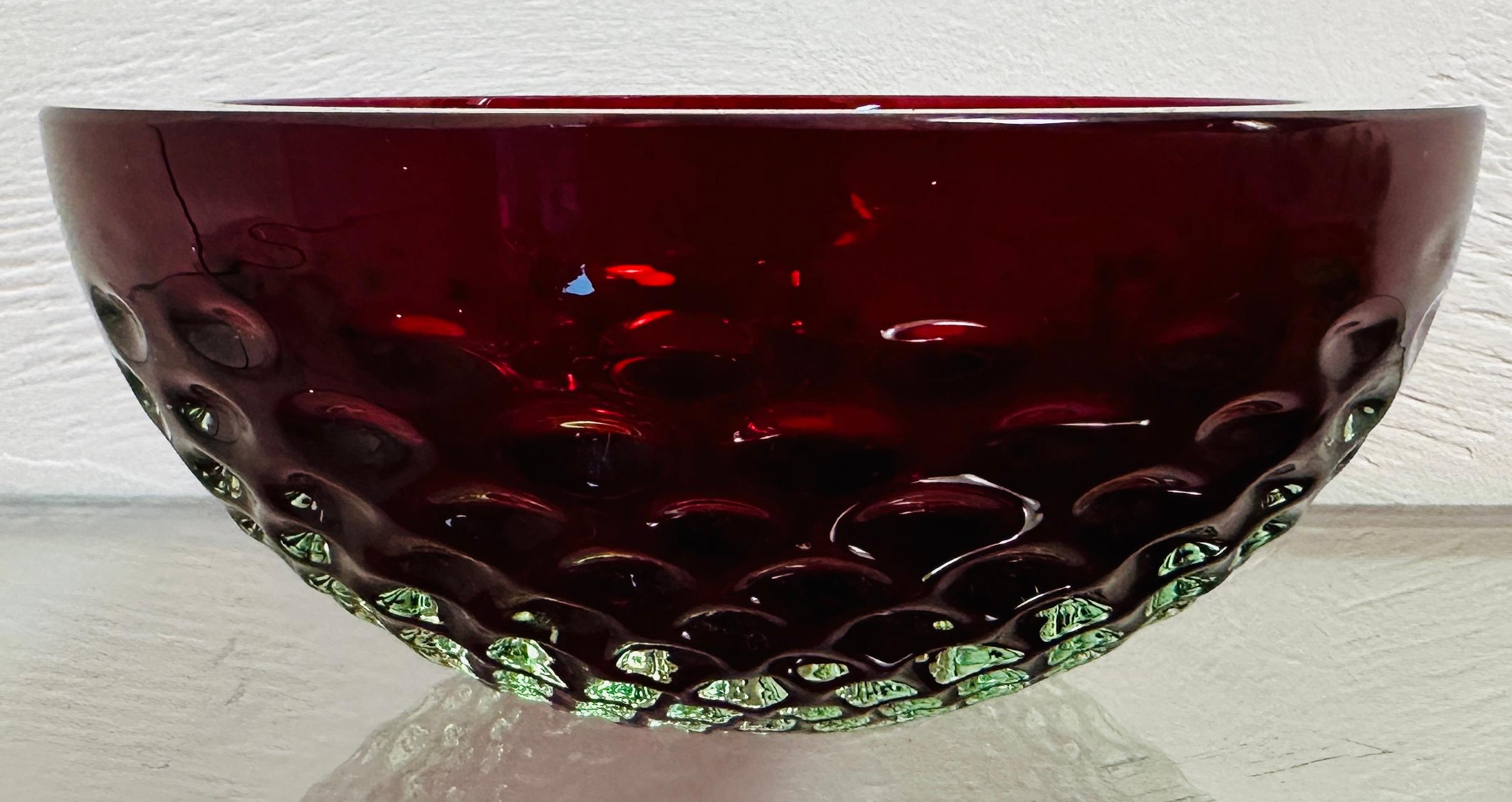 1960s Italian Murano Red, Iridescent Silvery Green & Clear Glass Indented Bowl 4