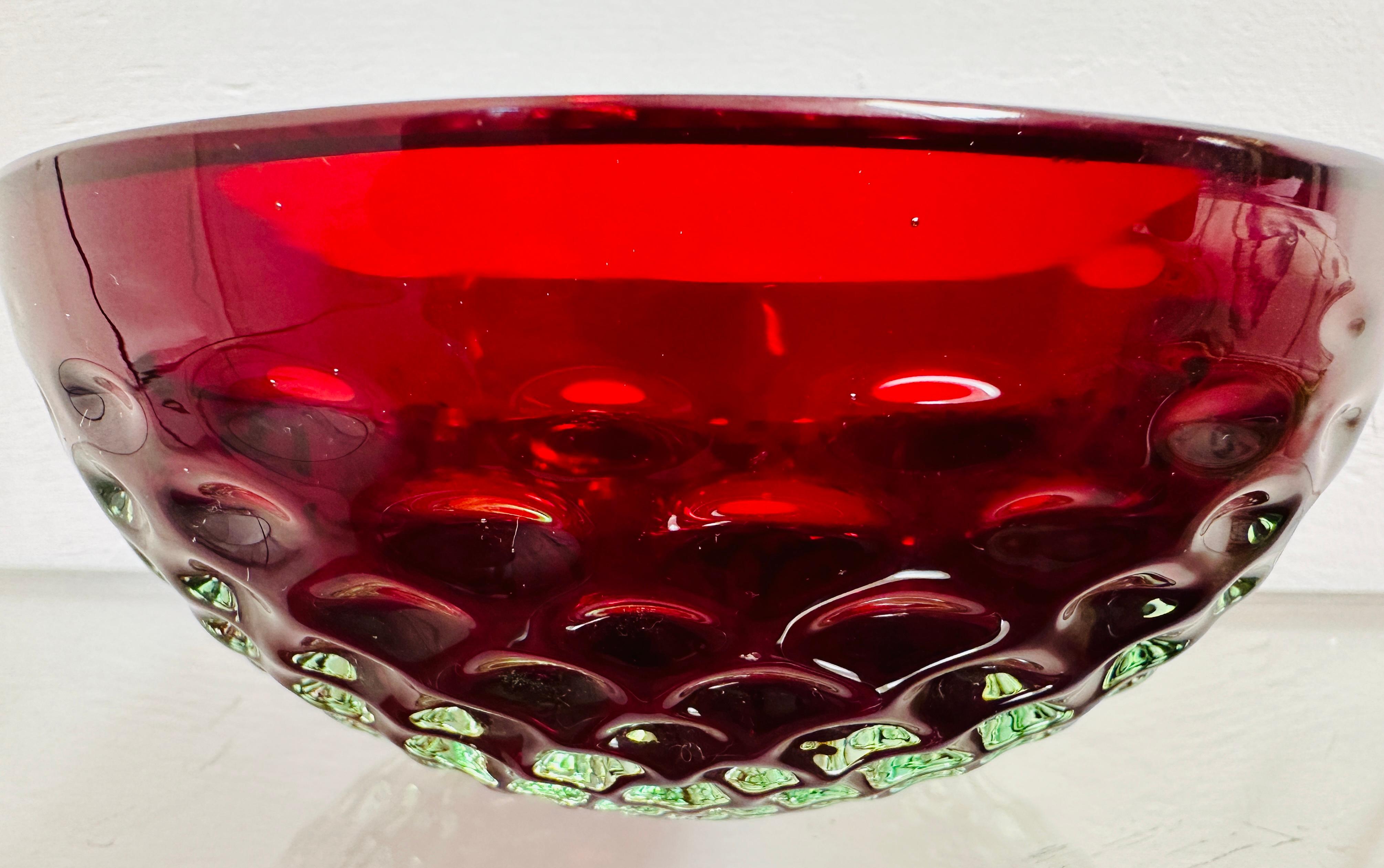 1960s Italian Murano Red, Iridescent Silvery Green & Clear Glass Indented Bowl 6