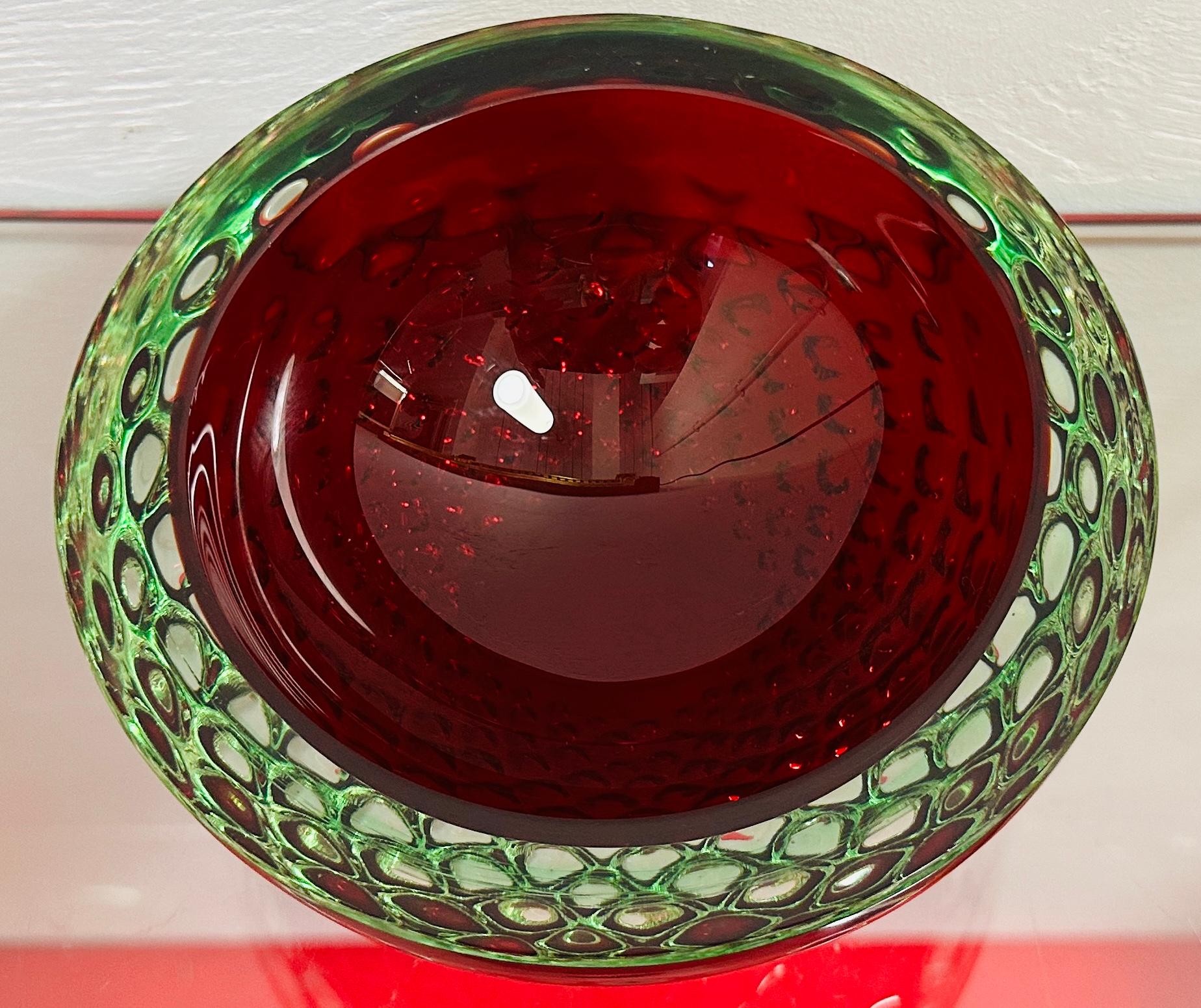 1960s Italian Murano Red, Iridescent Silvery Green & Clear Glass Indented Bowl 7