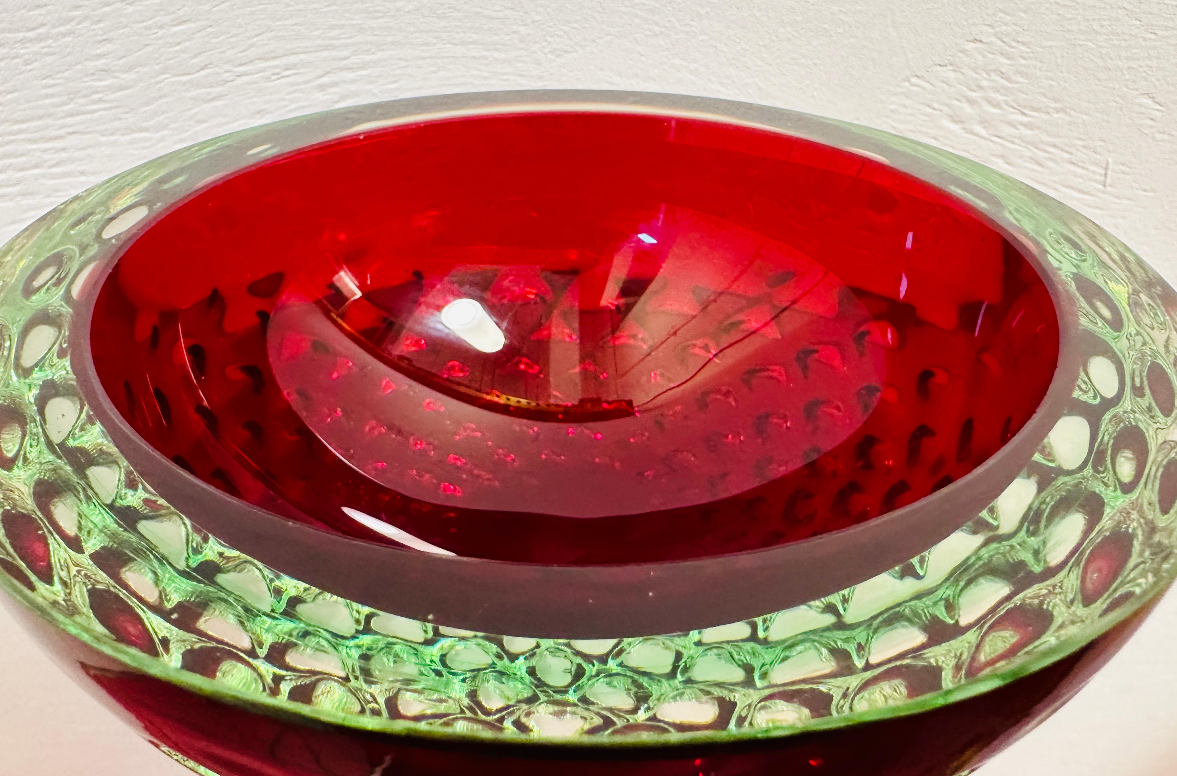 1960s Italian Murano Red, Iridescent Silvery Green & Clear Glass Indented Bowl 8
