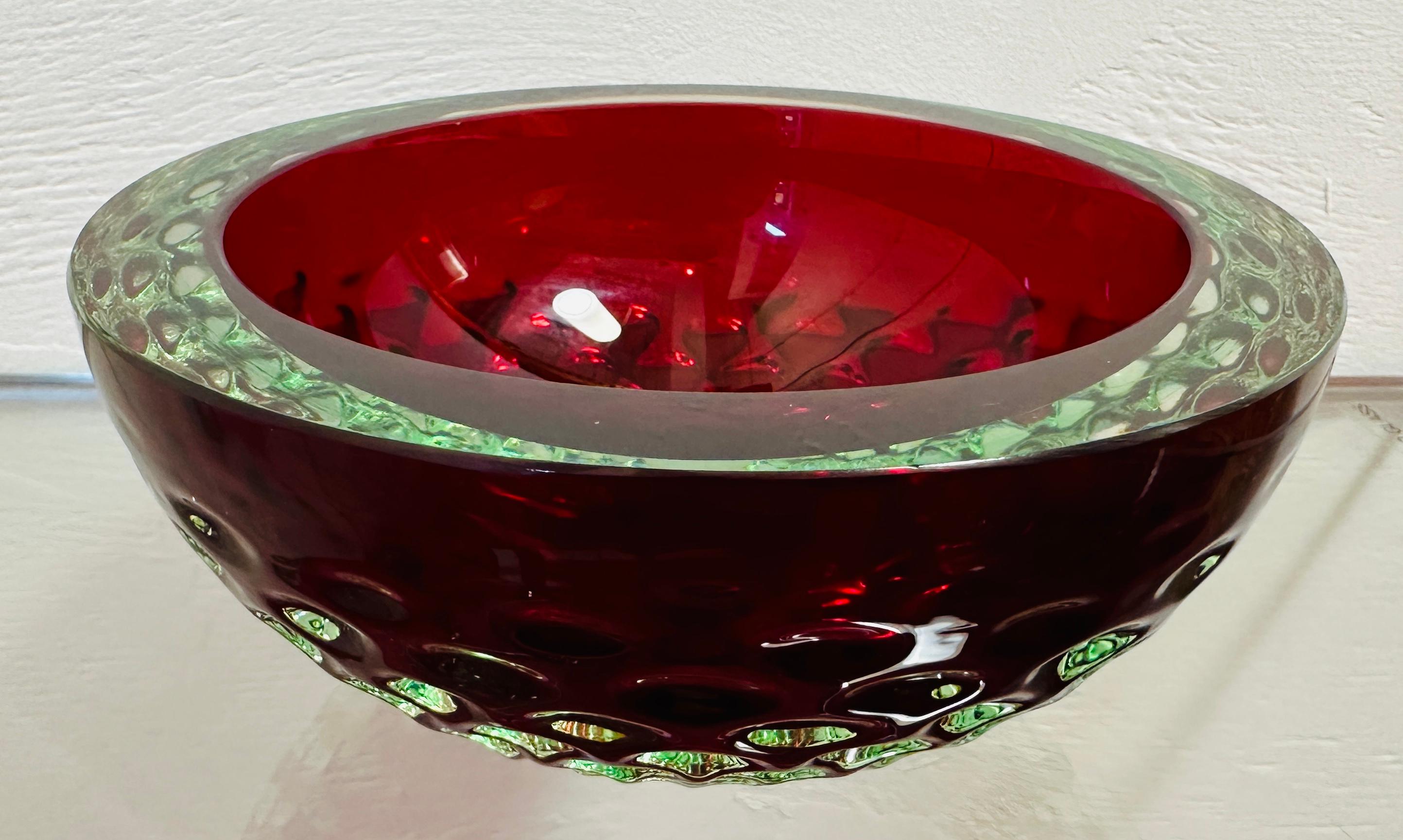 20th Century 1960s Italian Murano Red, Iridescent Silvery Green & Clear Glass Indented Bowl