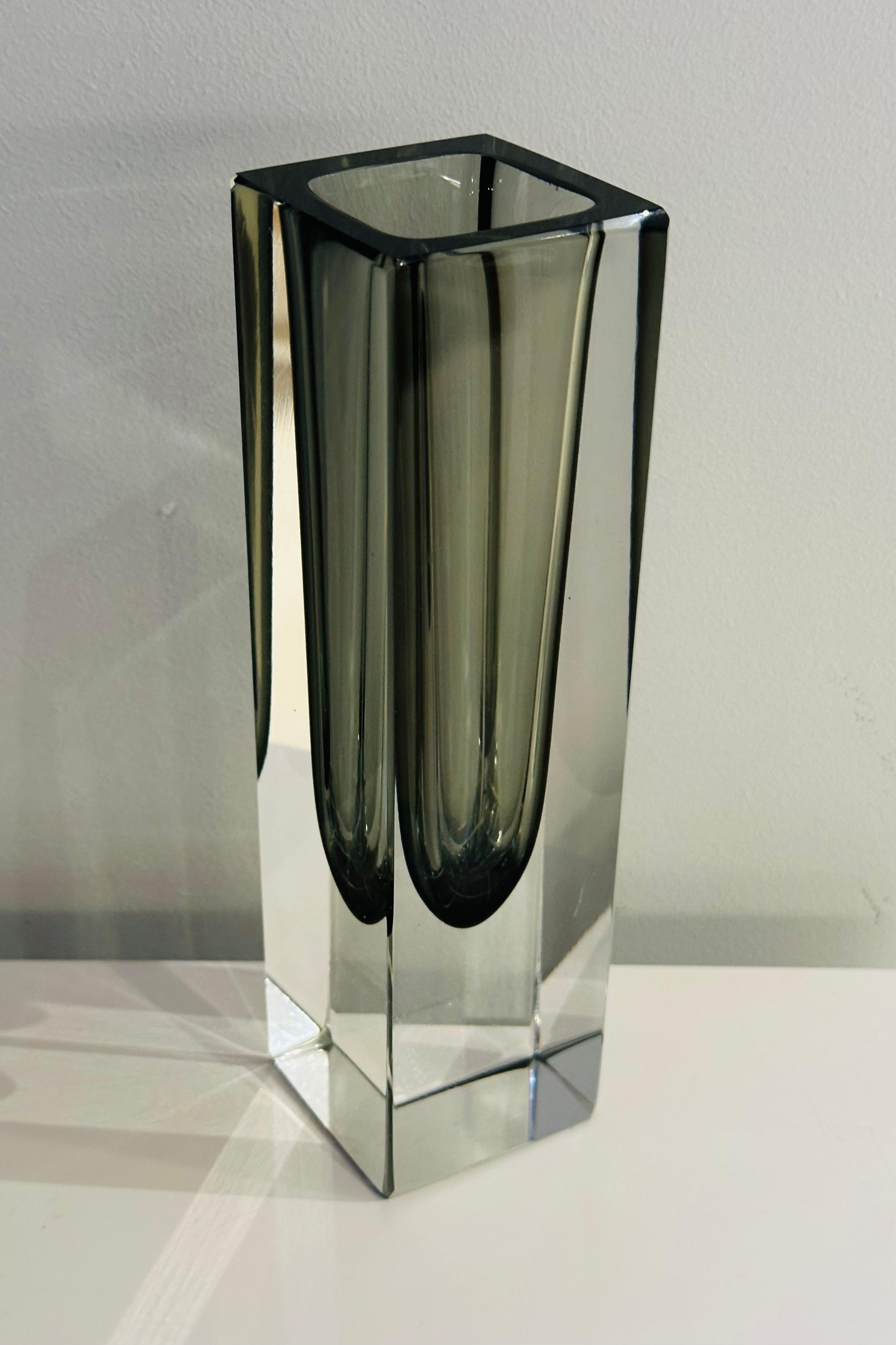 1960s Italian Murano Sommerso Grey & Clear Rectangular Glass Vase 4
