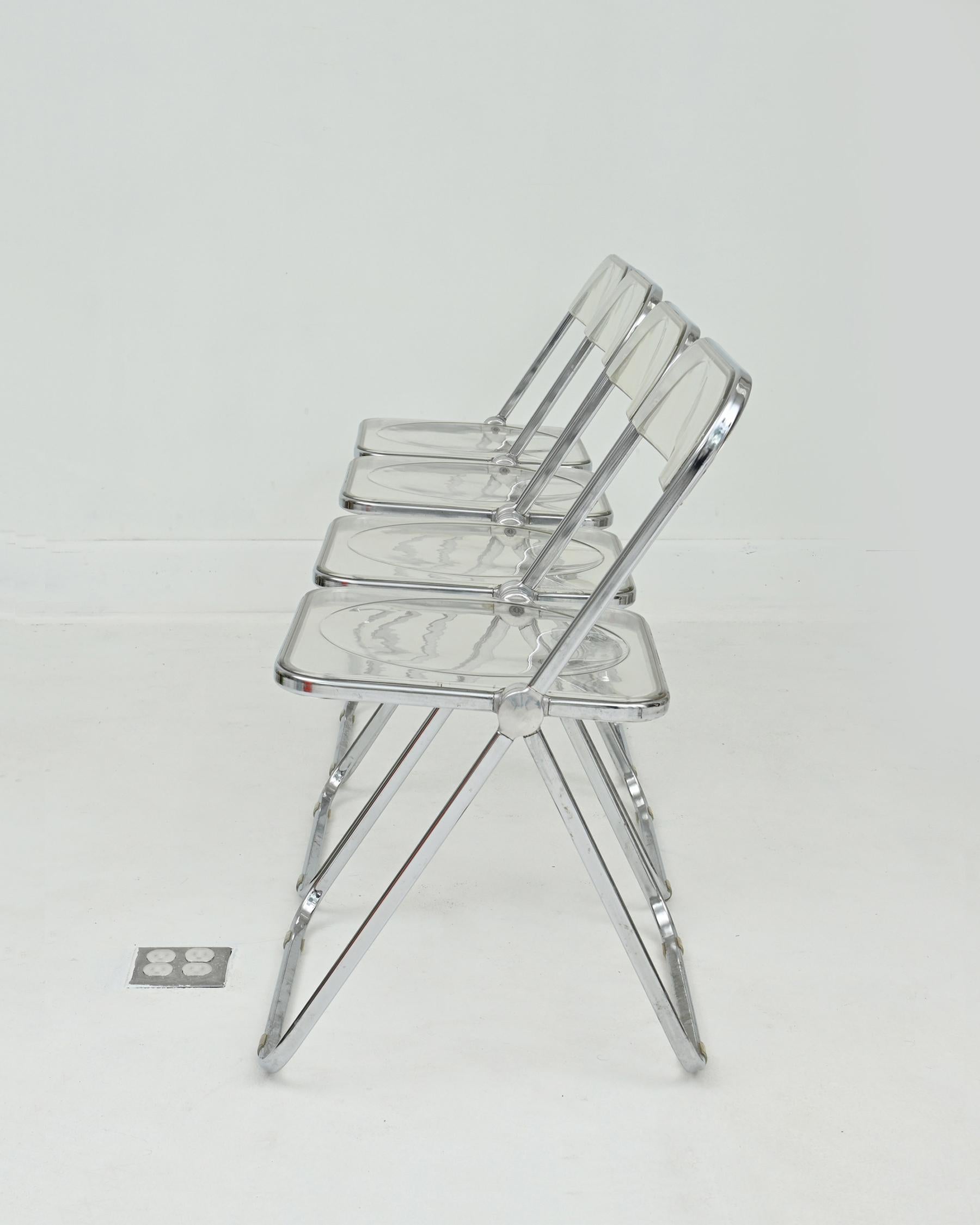 Mid-Century Modern 1960s Italian “Plia” Clear Lucite Folding Chair by Giancarlo Piretti for Anonima