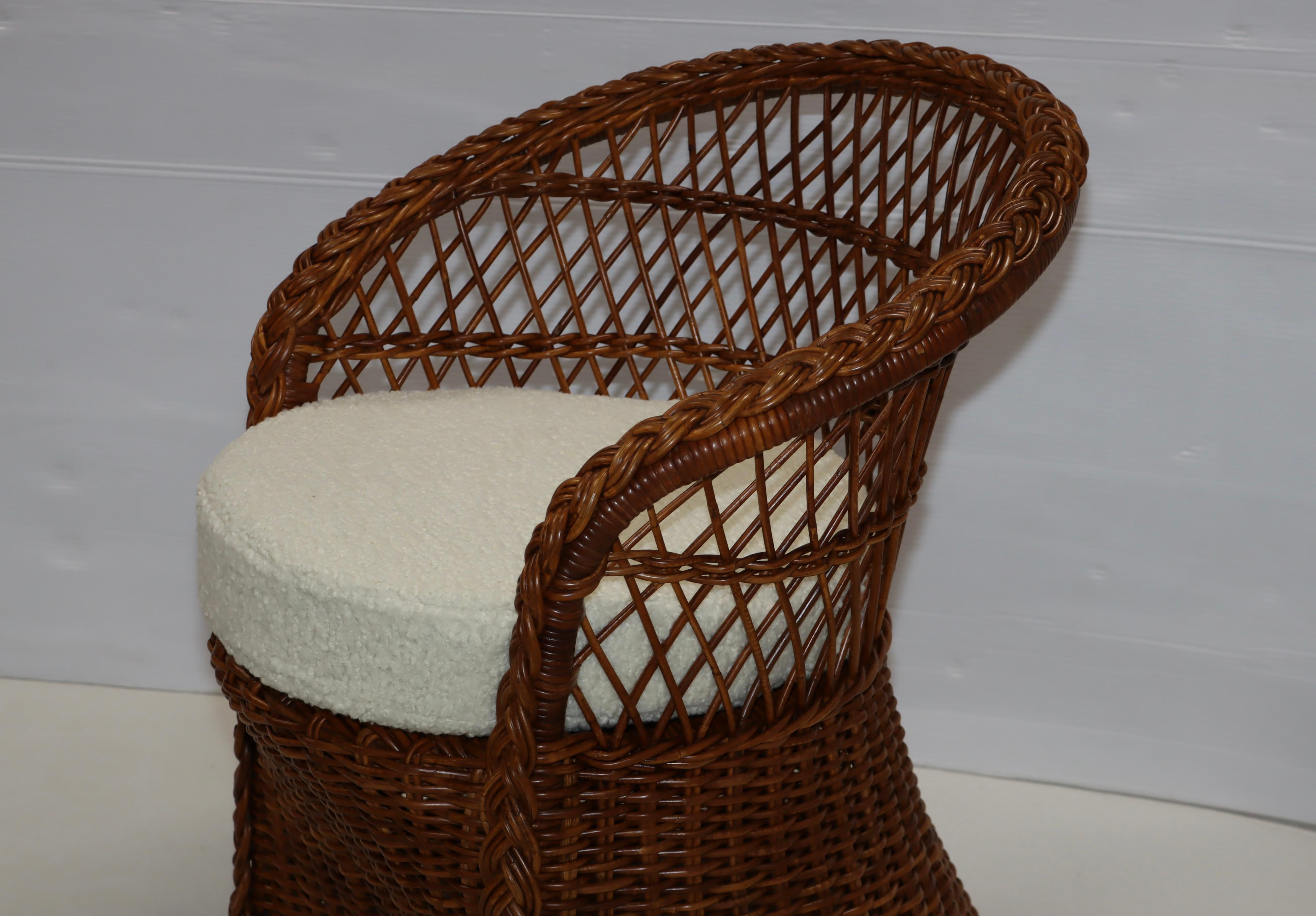 1960's Italian Rattan Lounge Chairs For Sale 8