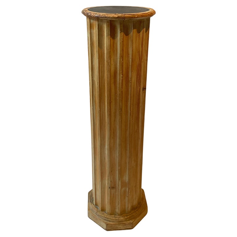 1960s Italian Readed Wood Pedestal For Sale at 1stDibs