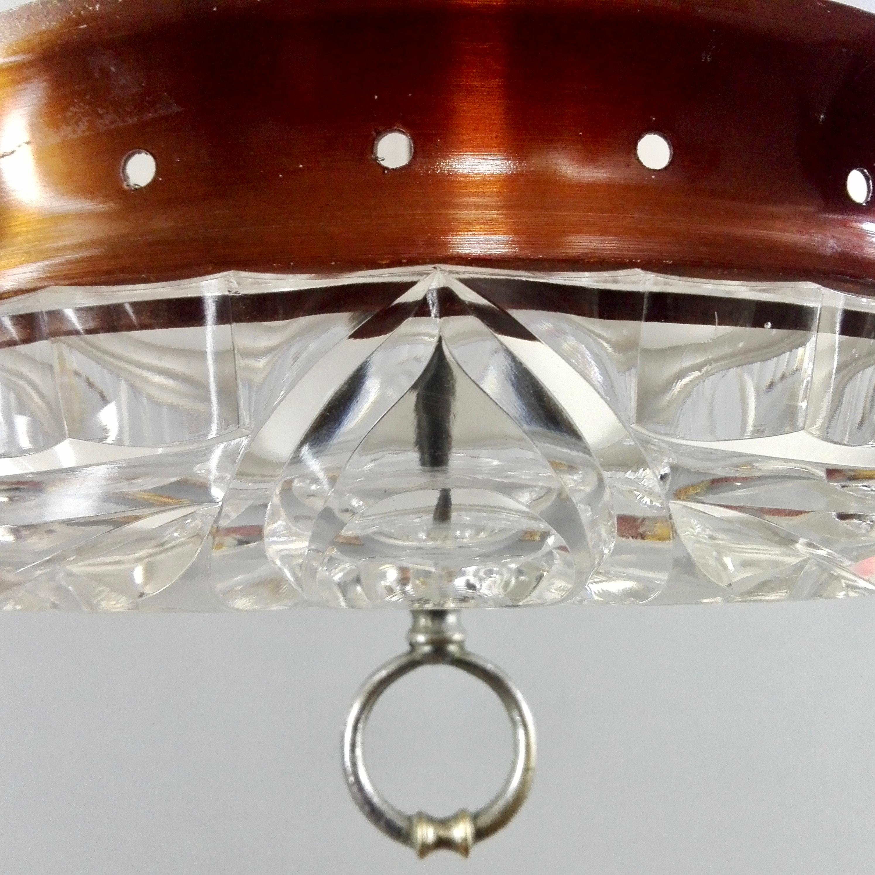 1960s Italian rise-and-fall glass and aluminum three-light pendant lamp.  For Sale 3