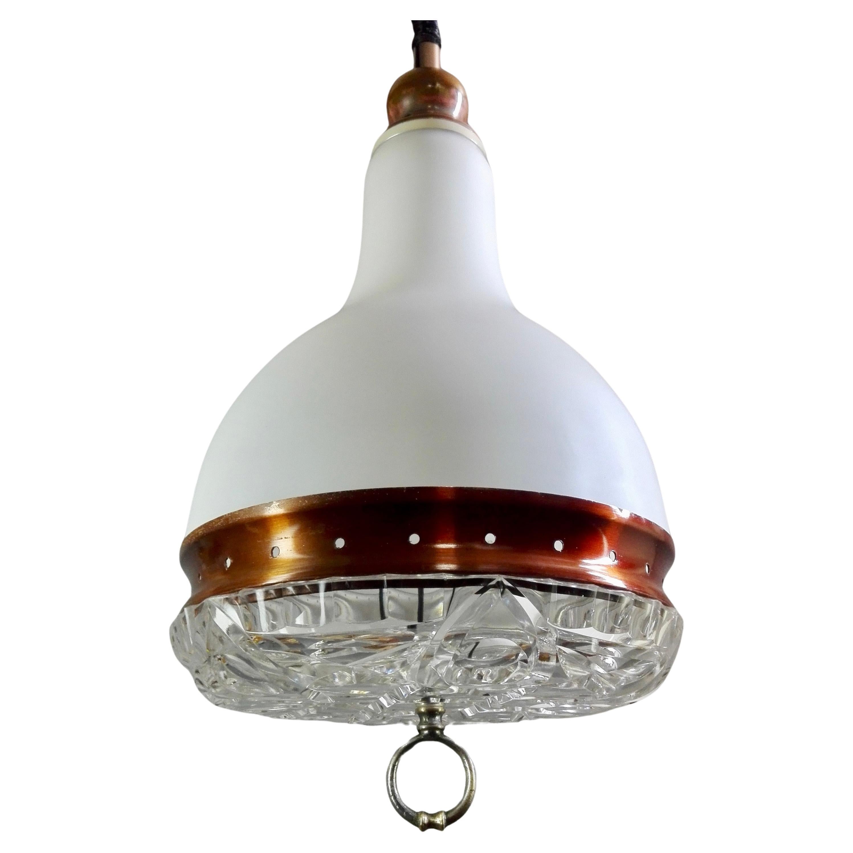 1960s Italian rise-and-fall glass and aluminum three-light pendant lamp.  For Sale