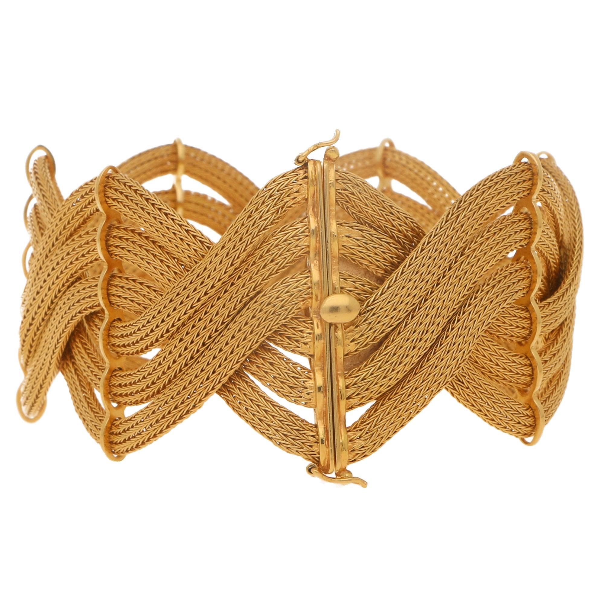 1960s Italian Rose Gold Braided Bracelet In Good Condition In London, GB