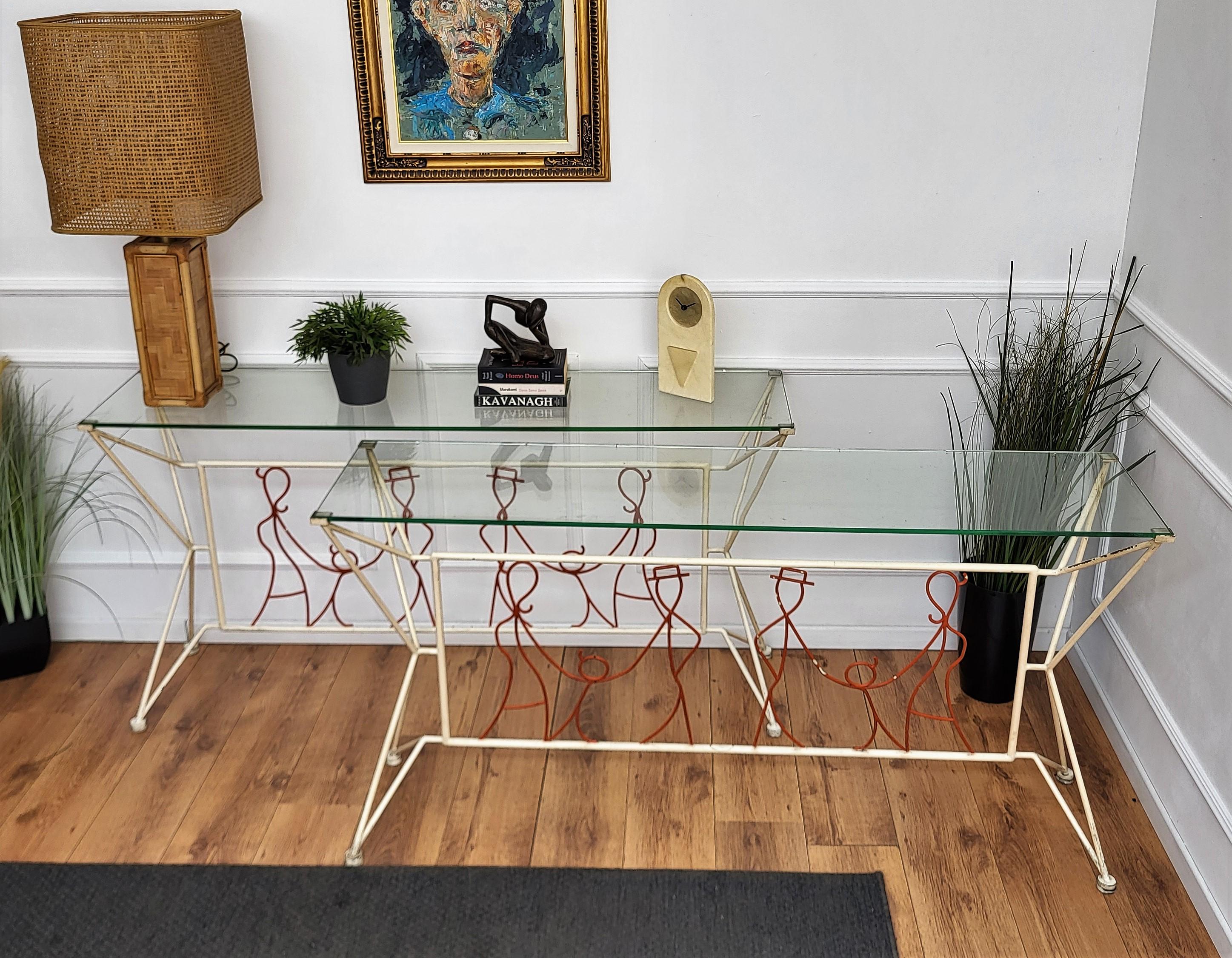 Table console sculpturale italienne unique en verre et fer des années 1960 en vente 4