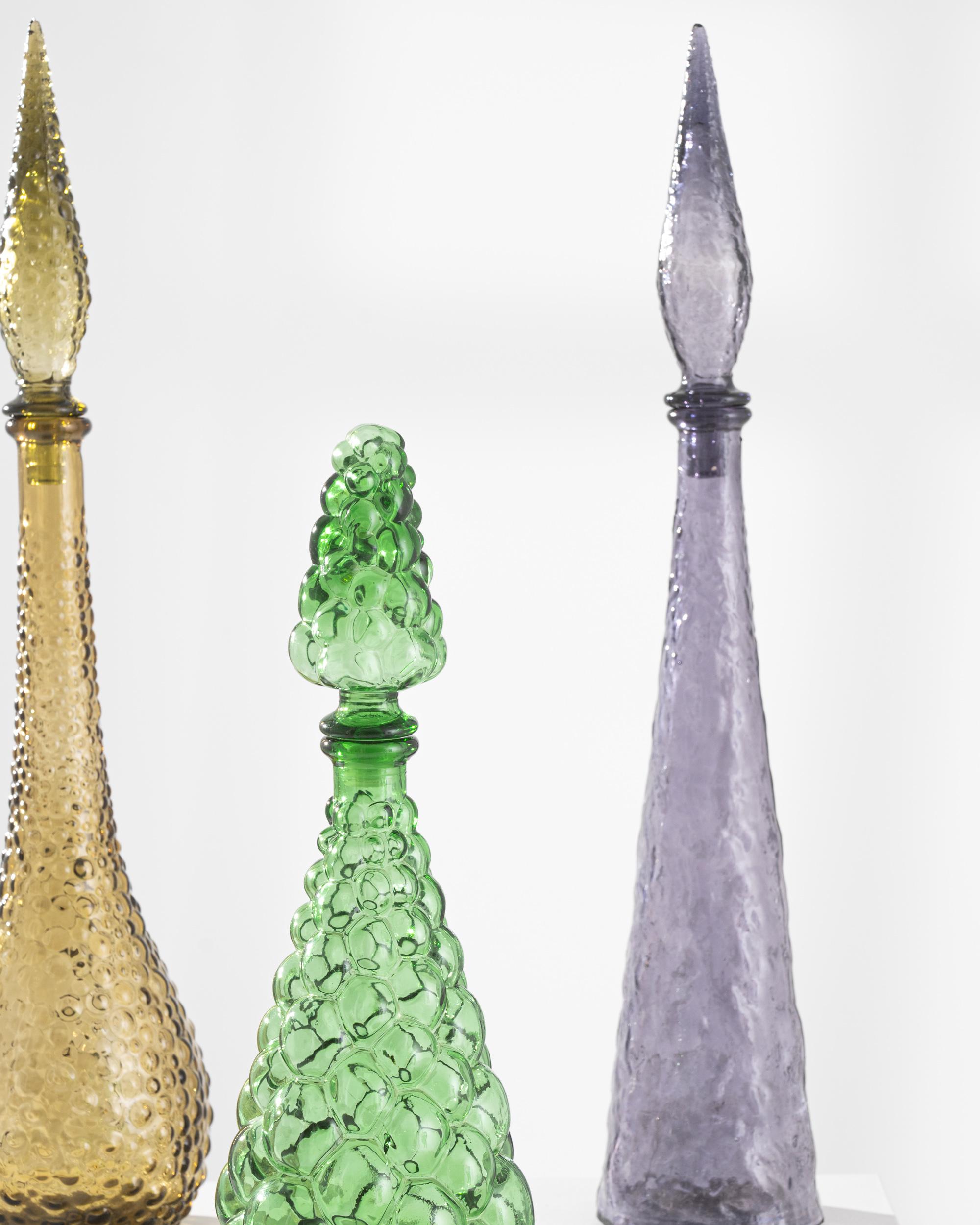 1960s Italian Set of 3 Glass Bottles For Sale 3