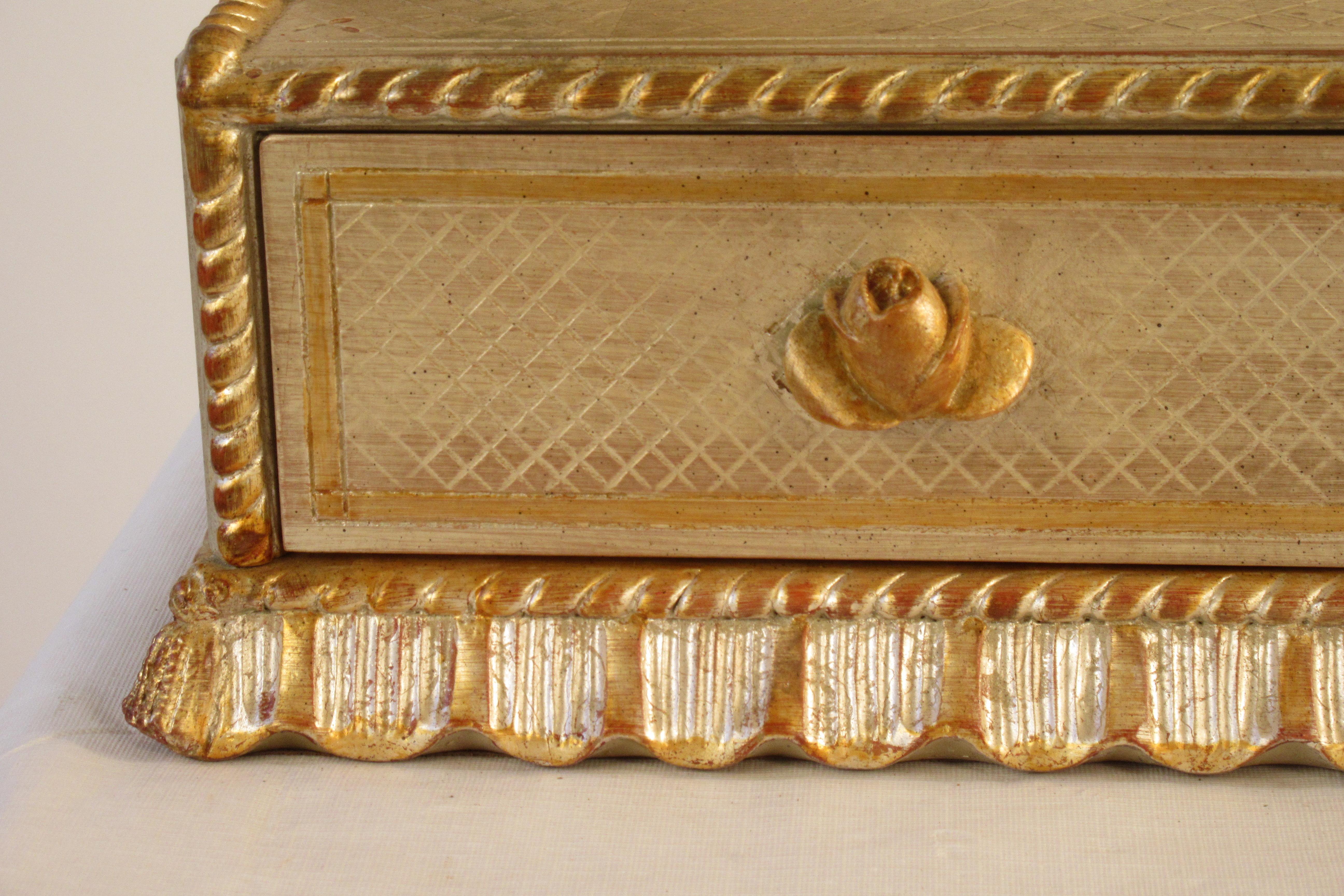 1960s Italian Silver and Gold-Painted Vanity Mirror 8