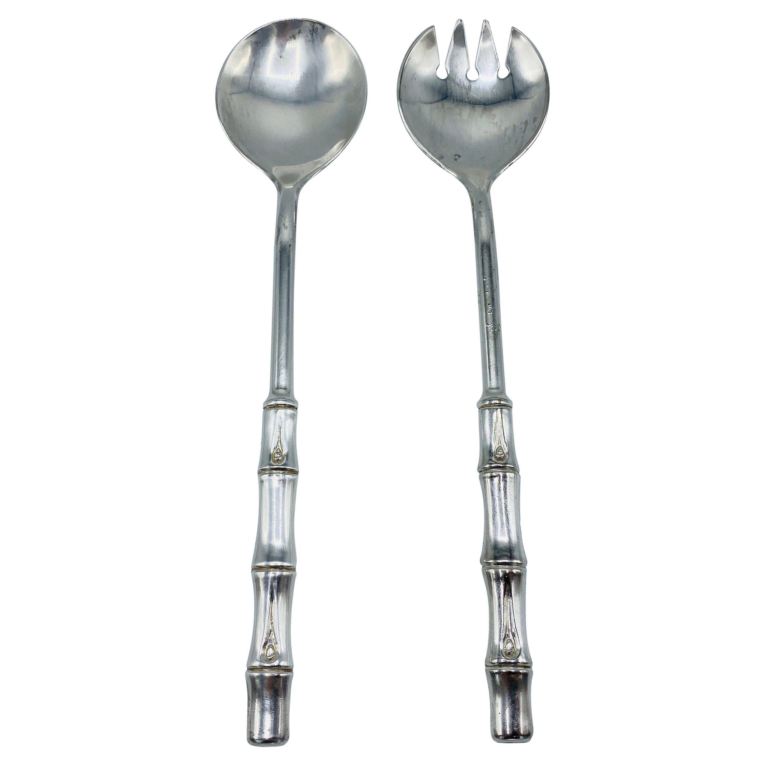 https://a.1stdibscdn.com/1960s-italian-silver-plate-faux-bamboo-salad-utensils-set-for-sale/1121189/f_166656921572606048922/16665692_master.jpg