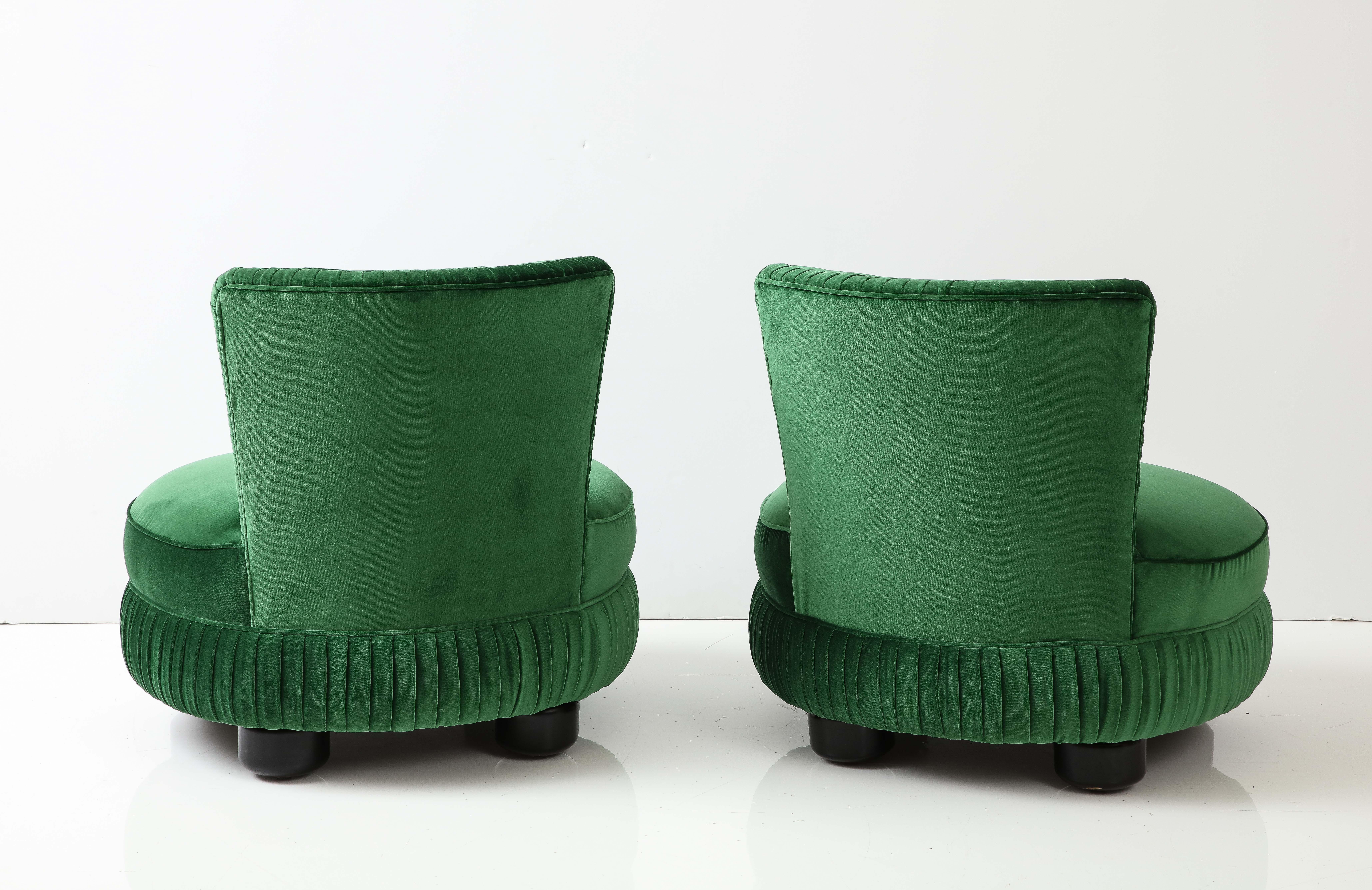 Mid-Century Modern Chaises pantoufles italiennes des années 1960 en velours vert en vente