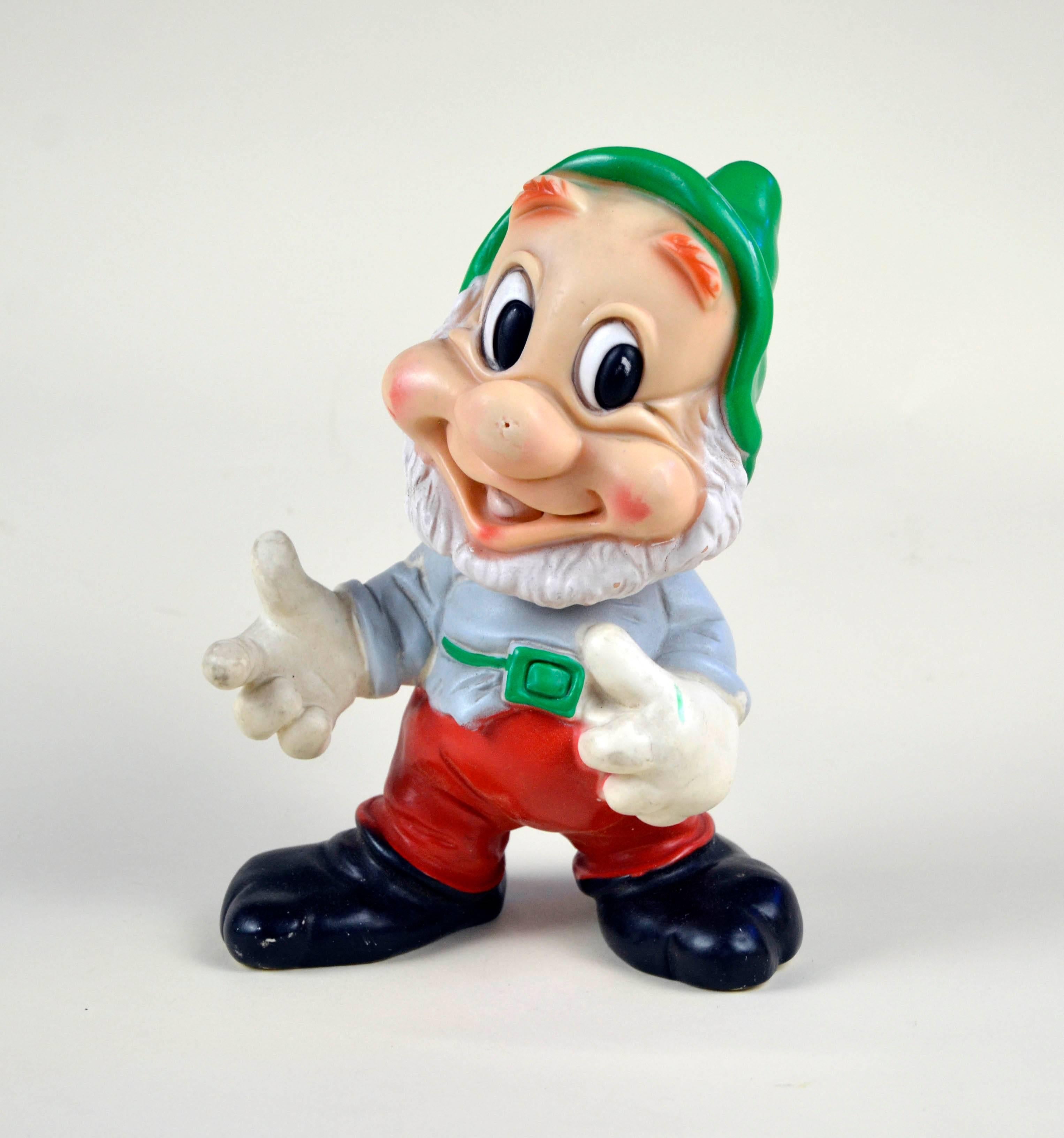 1960s Italian Snow White and the Seven Dwarfs Whistling Rubber Toys for Disney In Good Condition In Milan, IT