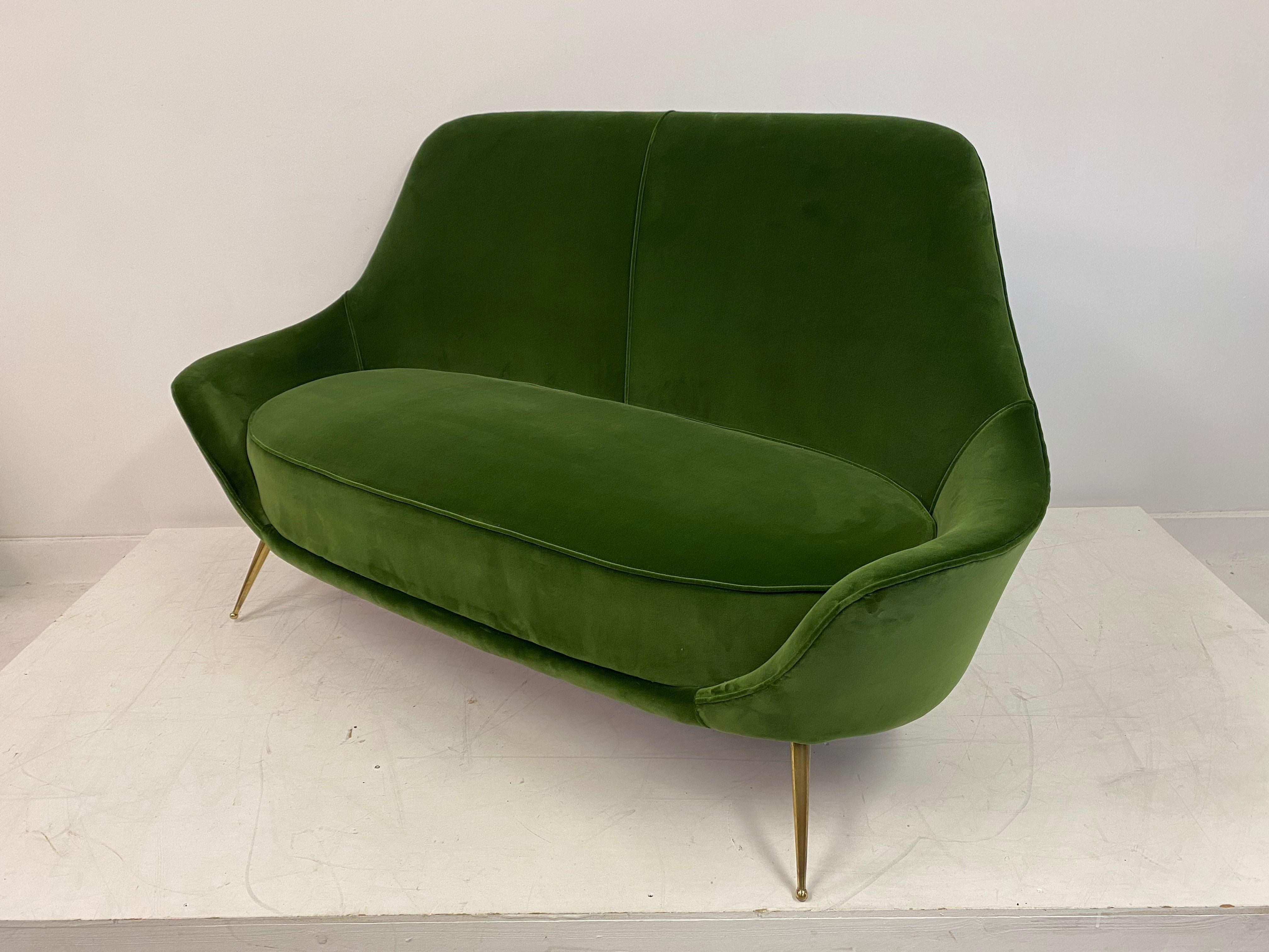 1960s Italian Sofa in Green Cotton Velvet 2