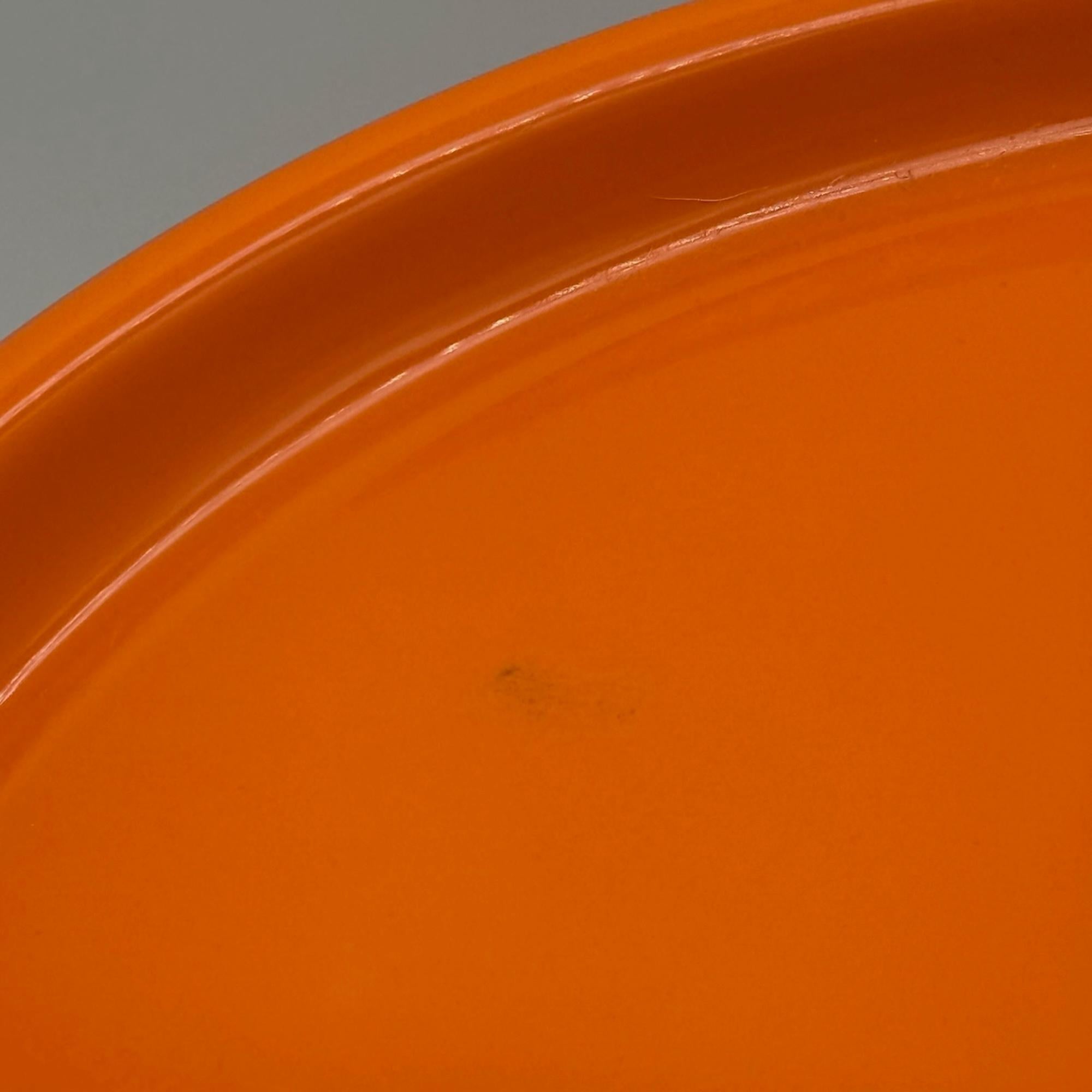 1960s Italian Space Age Giotto Stoppino Tables 4905/6/7 for Kartell, Orange Set For Sale 3