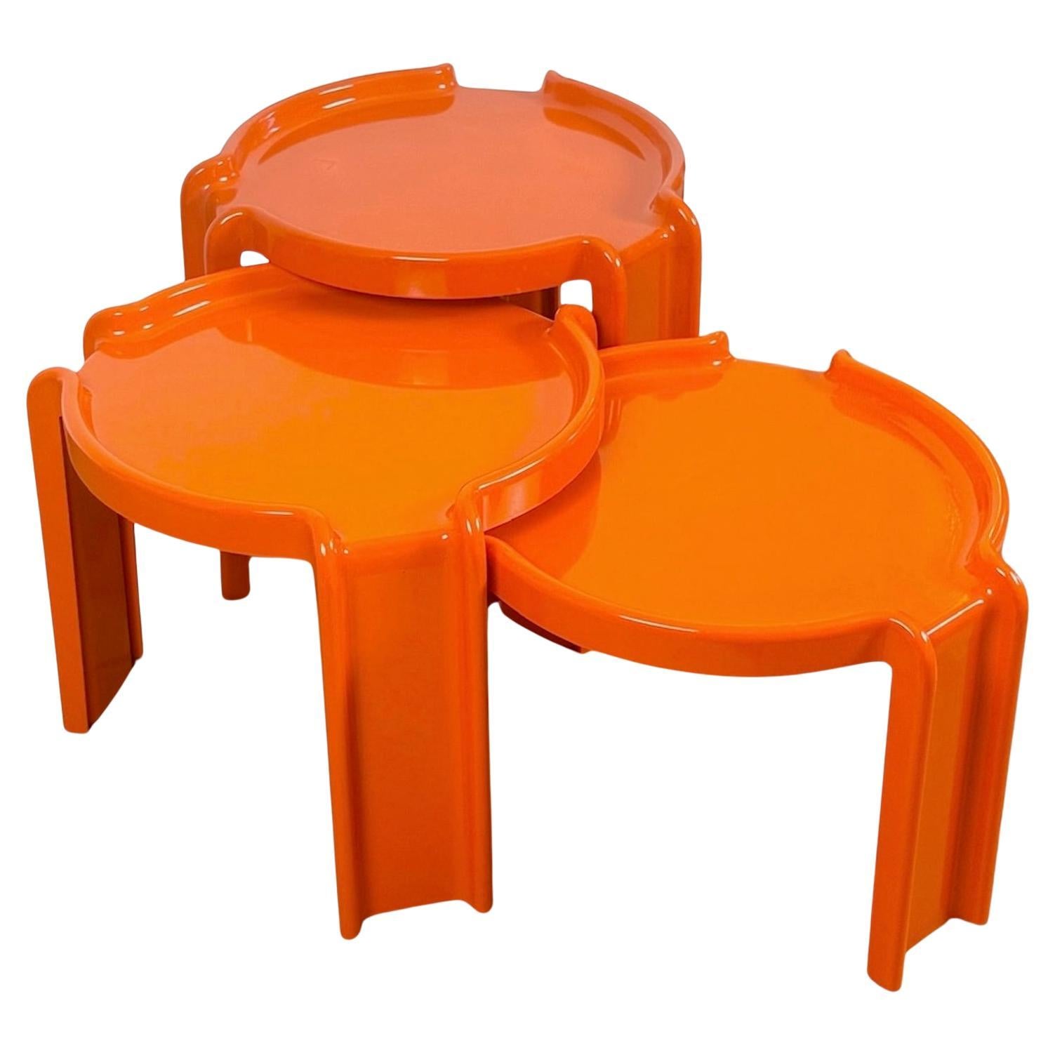 1960s Italian Space Age Giotto Stoppino Tables 4905/6/7 for Kartell, Orange Set For Sale