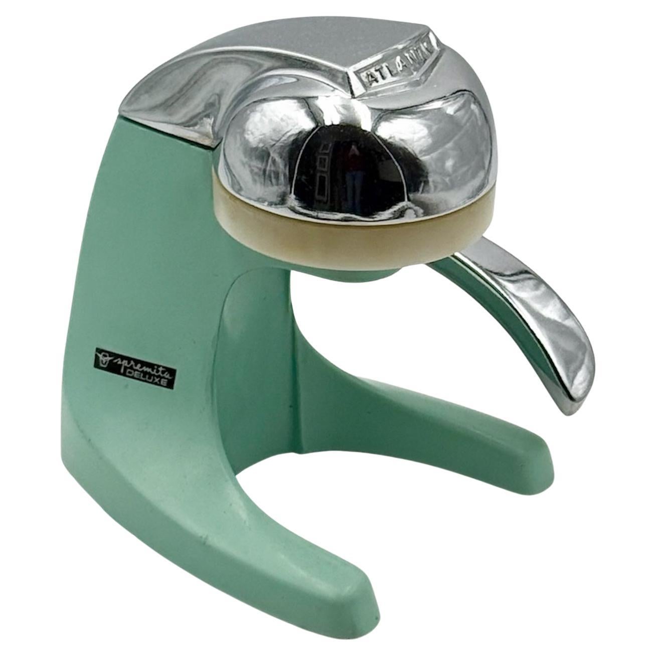 1960s Italian Spremita Juicer by Lino Saltini in Teal and Chrome Metal For Sale