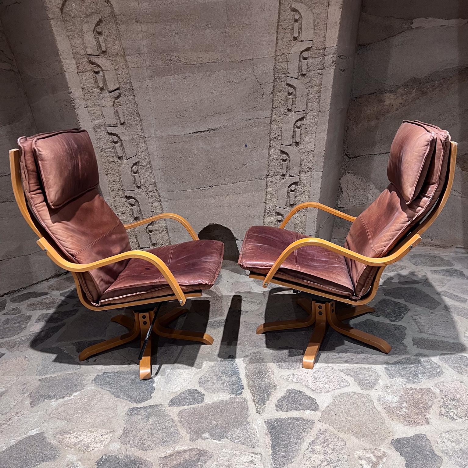 1960s Italian Swiss Leather Tall Padded Lounge Chairs For Sale 9