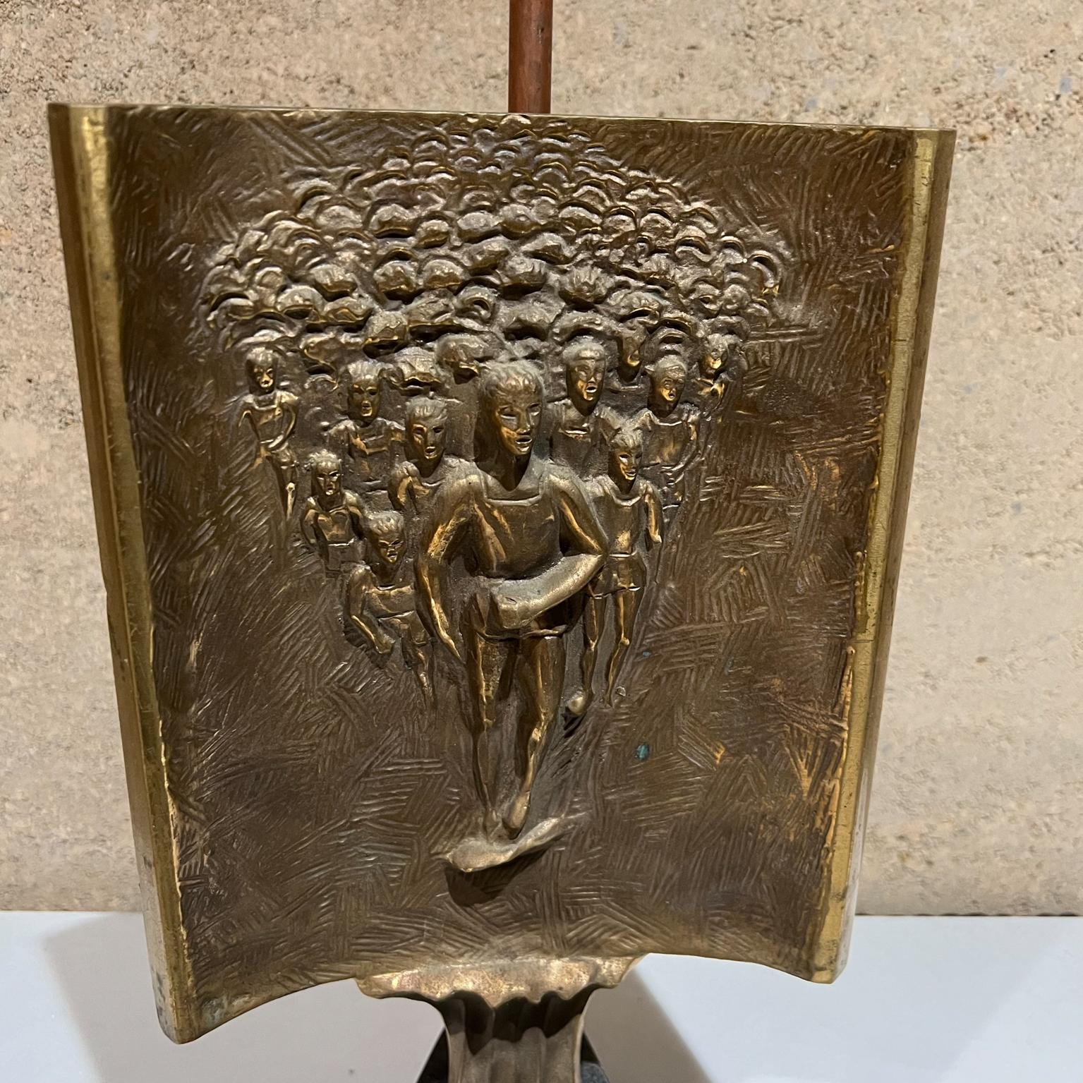 1960s Italian Table Lamp Art Mid Sculpture in Bronze Green Marble Base Italy In Good Condition For Sale In Chula Vista, CA