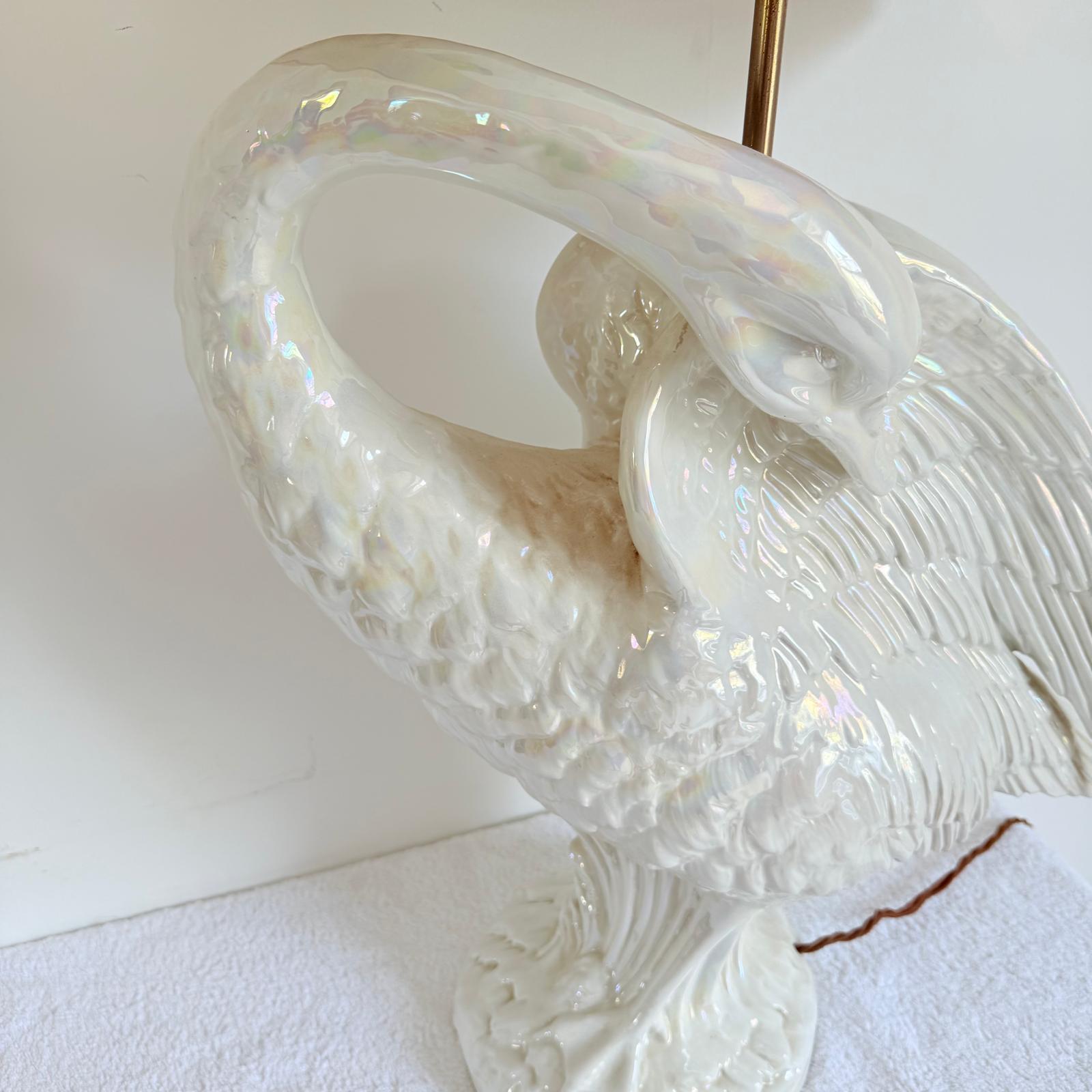 1960's Italian Table Lamp In White Glazed Ceramic For Sale 1