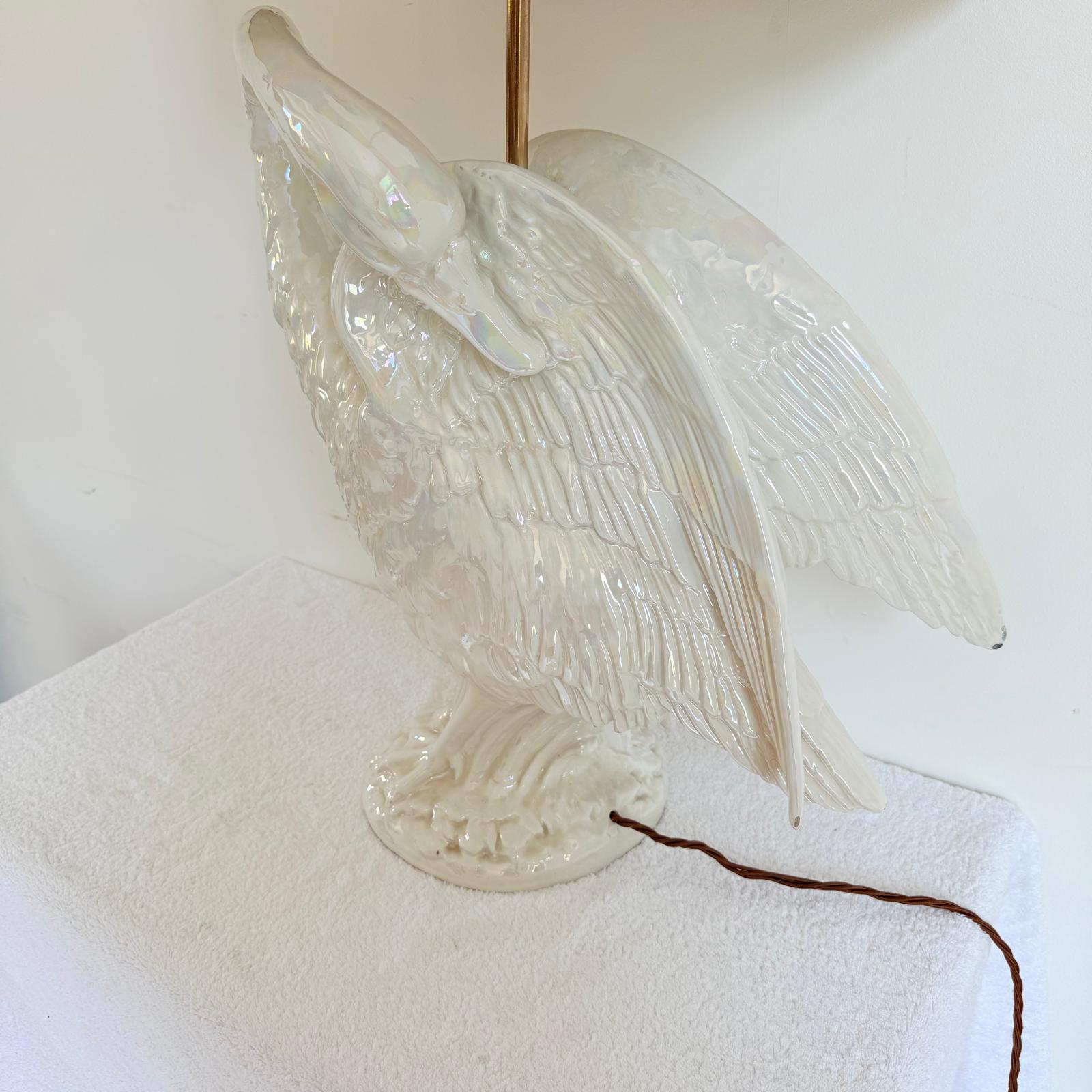 1960's Italian Table Lamp In White Glazed Ceramic For Sale 2