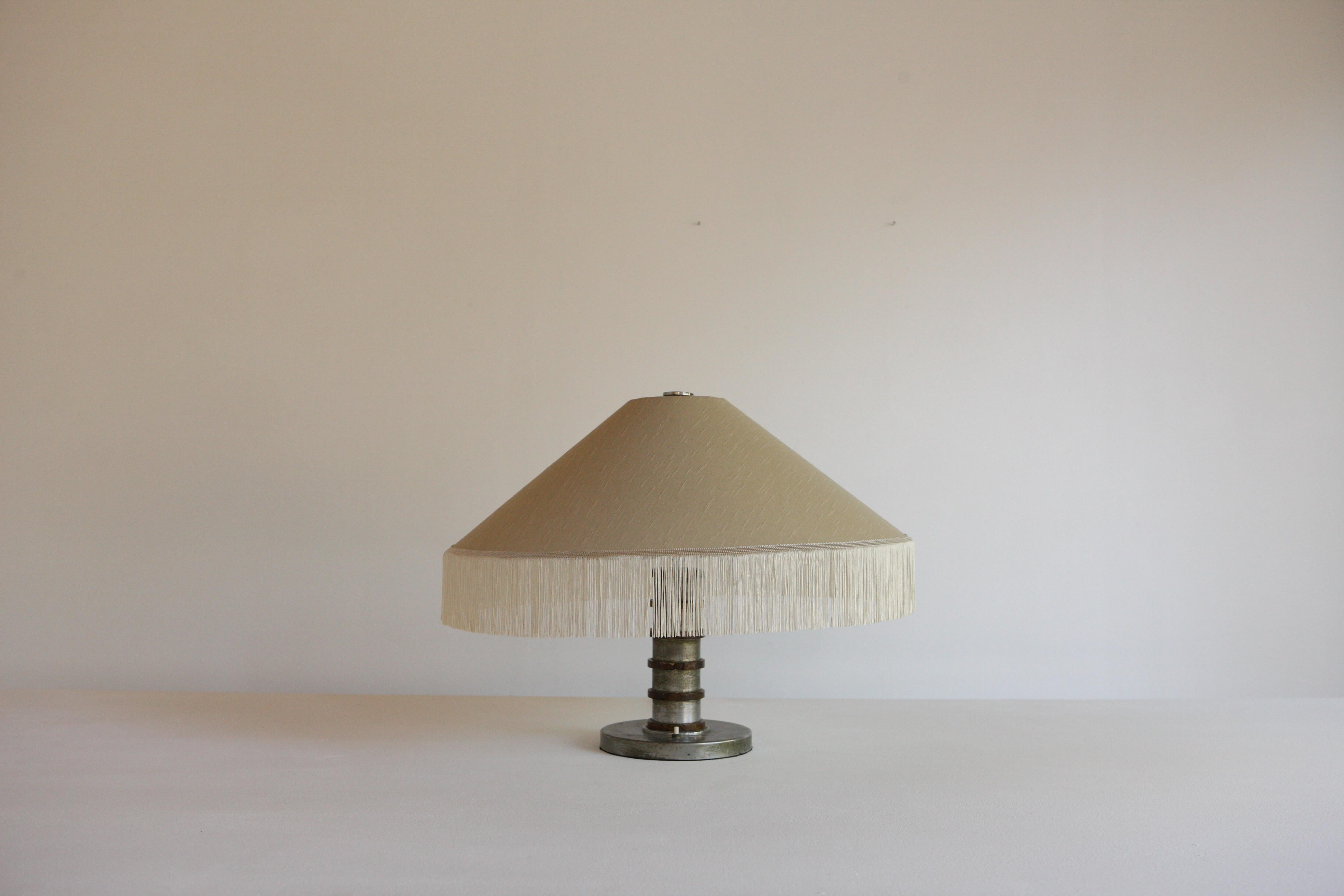 1960's Italian Table Lamp With Fringed Shade 4