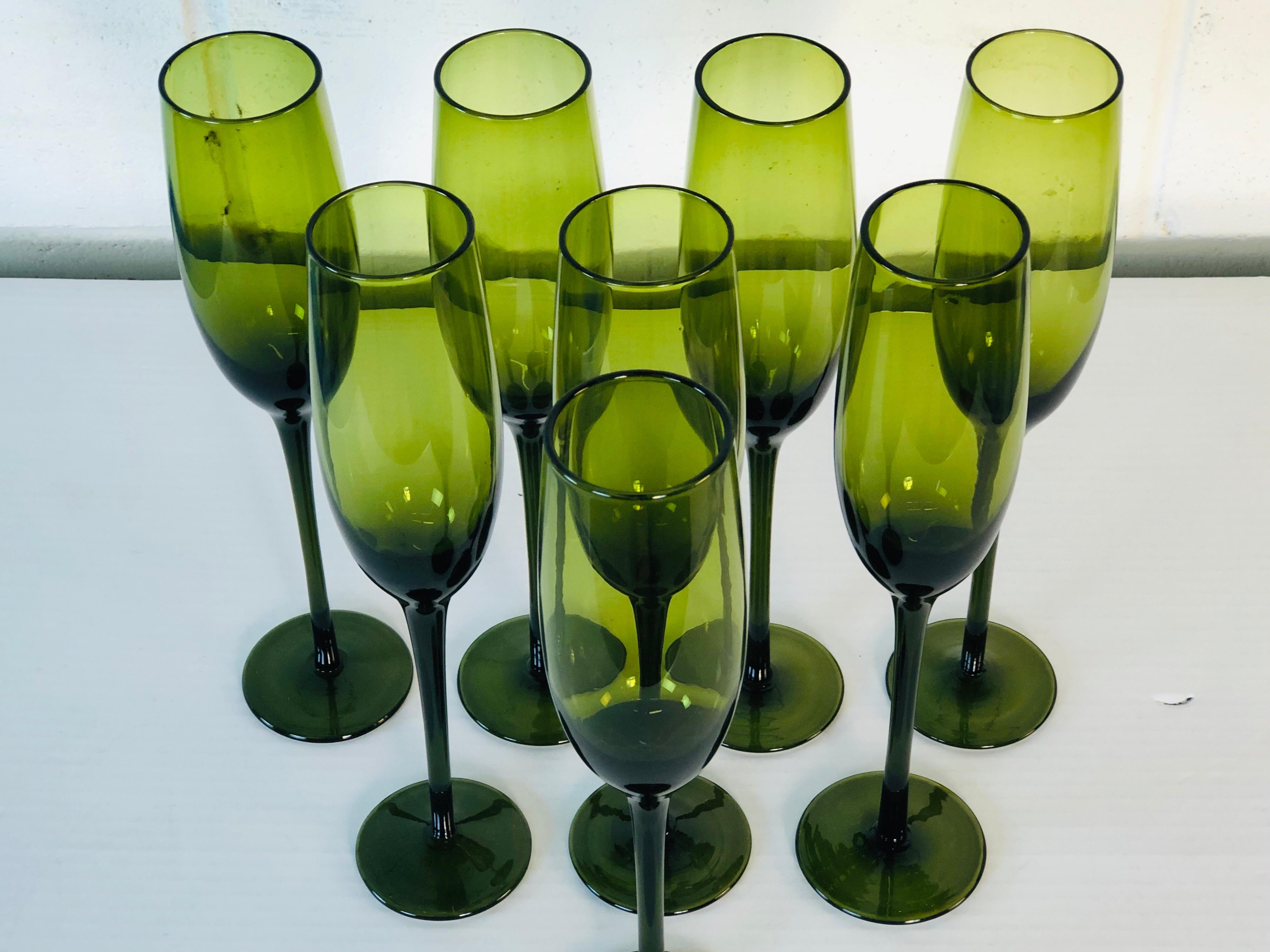 Glass 1960s Italian Tall Green Champagne Flutes, Set of 8 For Sale