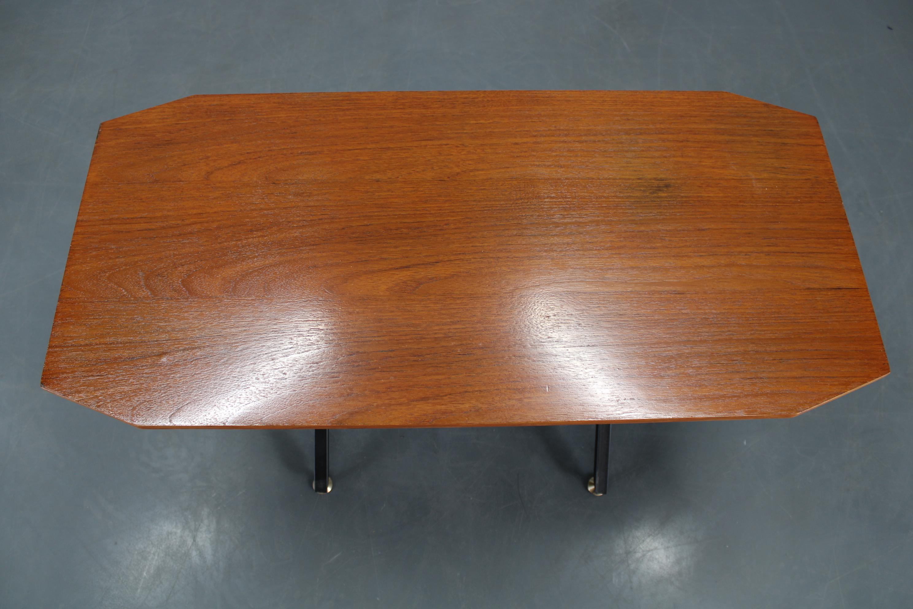 Mid-Century Modern 1960s Italian Teak Coffee or Side Table For Sale