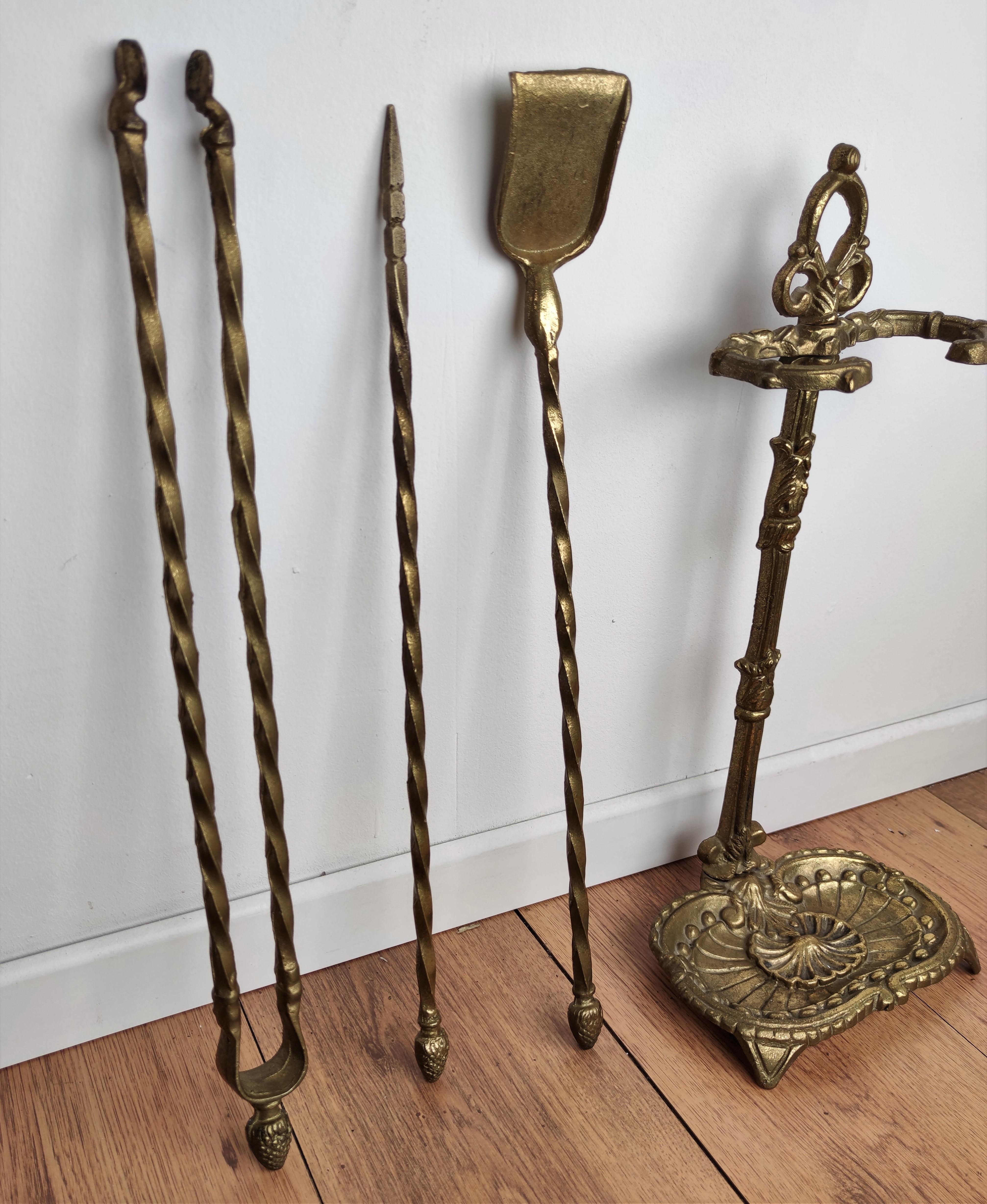 1960s Italian Three-Piece Brass Acorn Ornated Vintage Fire Tool Set with Stand 1