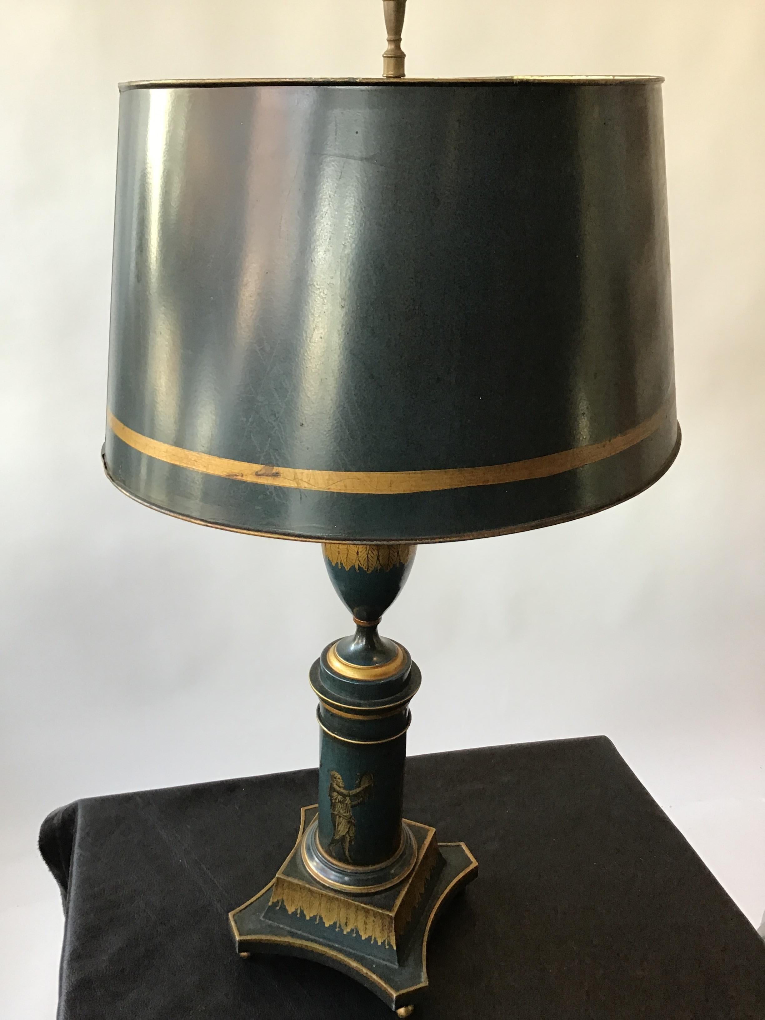 Lampe classique italienne en tôle des années 1960 Bon état - En vente à Tarrytown, NY