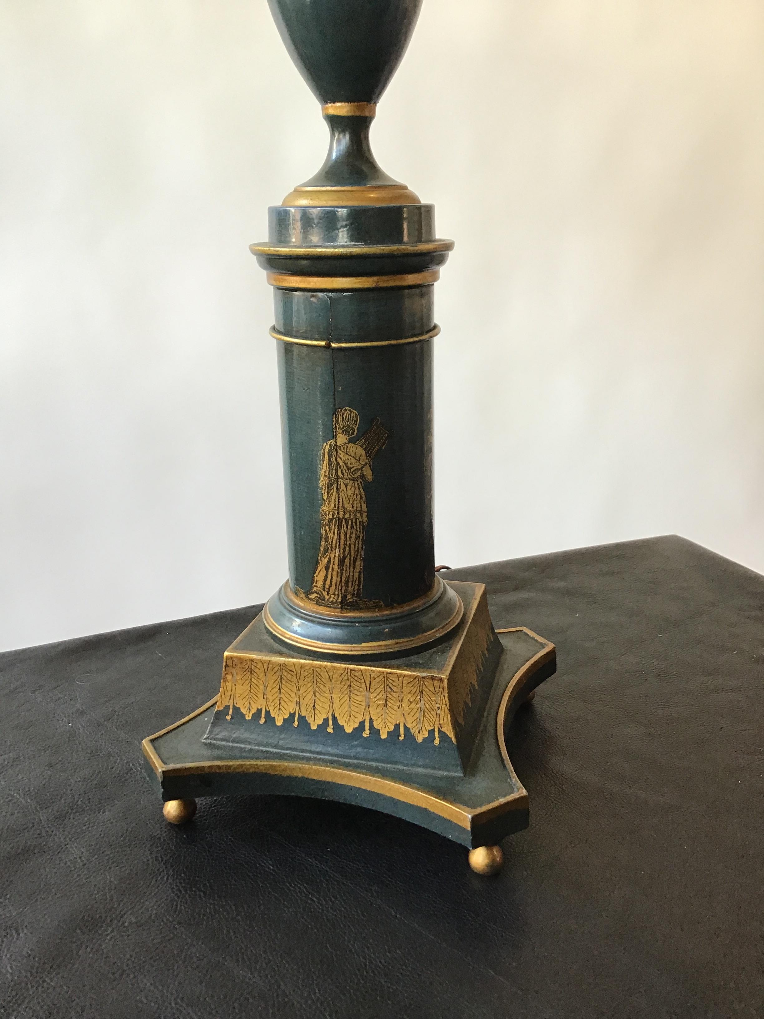 1960s Italian Tole Classical Lamp For Sale 2