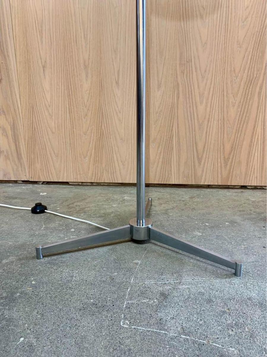Lacquer 1960s Italian Triennale Floor Lamp by Angelo Lelii for Arredoluce For Sale