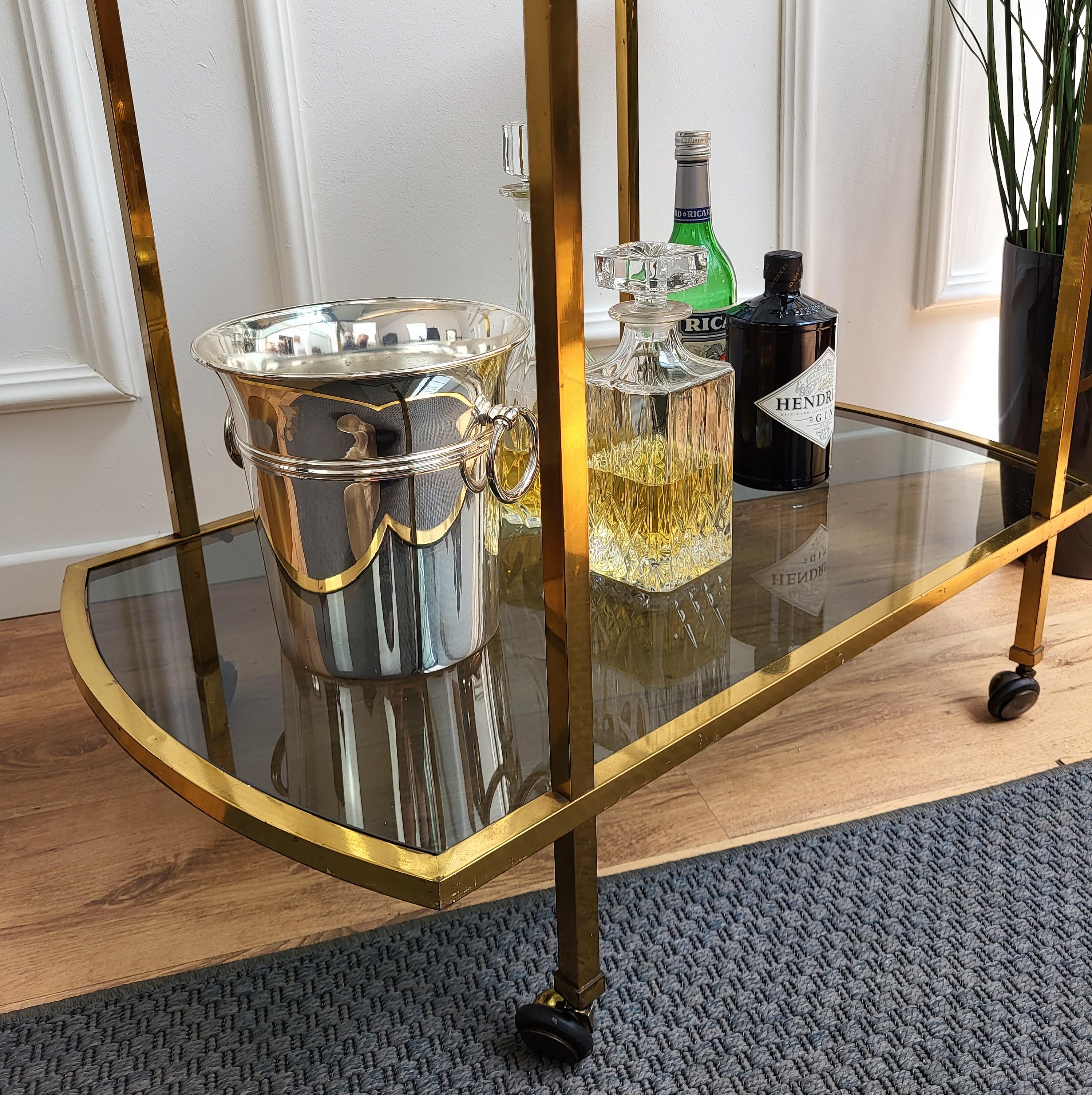 1960s Italian Two-Tier Brass and Glass Bar Cart with Dark Glass Top For Sale 1