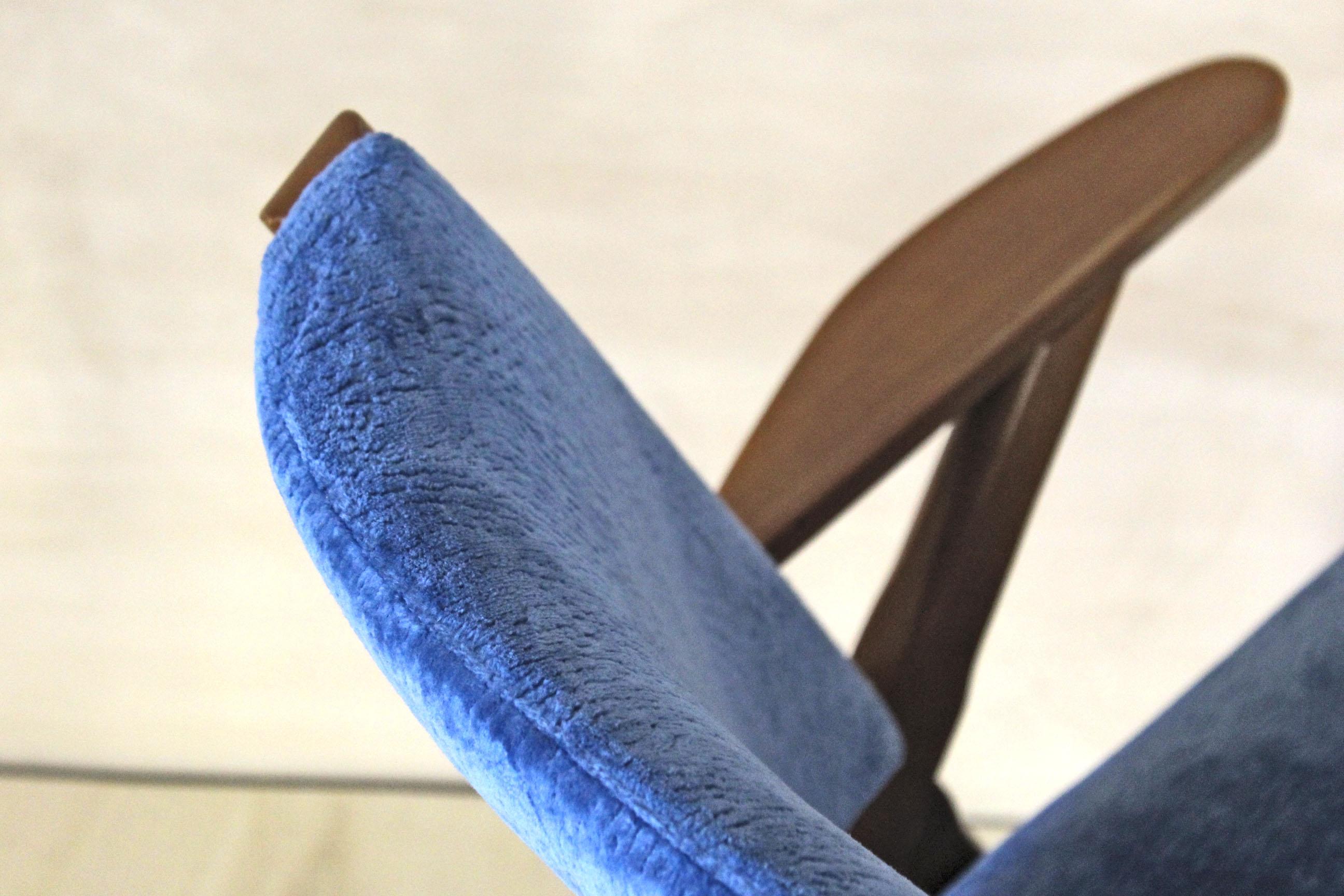 Vintage Velvet Blue Armchair, Dal Vera, Italy 1960s In Good Condition In Ceglie Messapica, IT
