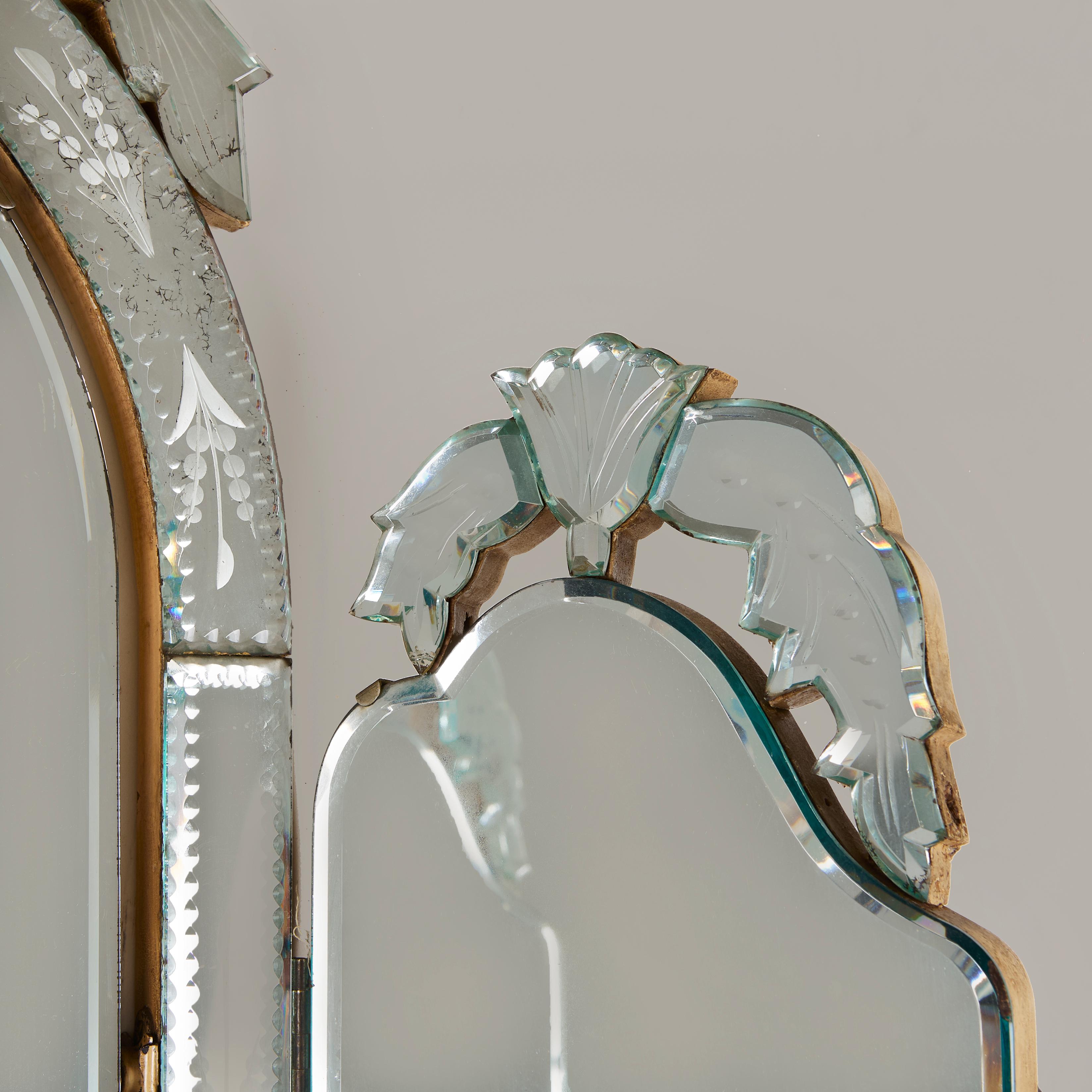 Beveled 1960's Italian Venetian etched triptych table mirror For Sale