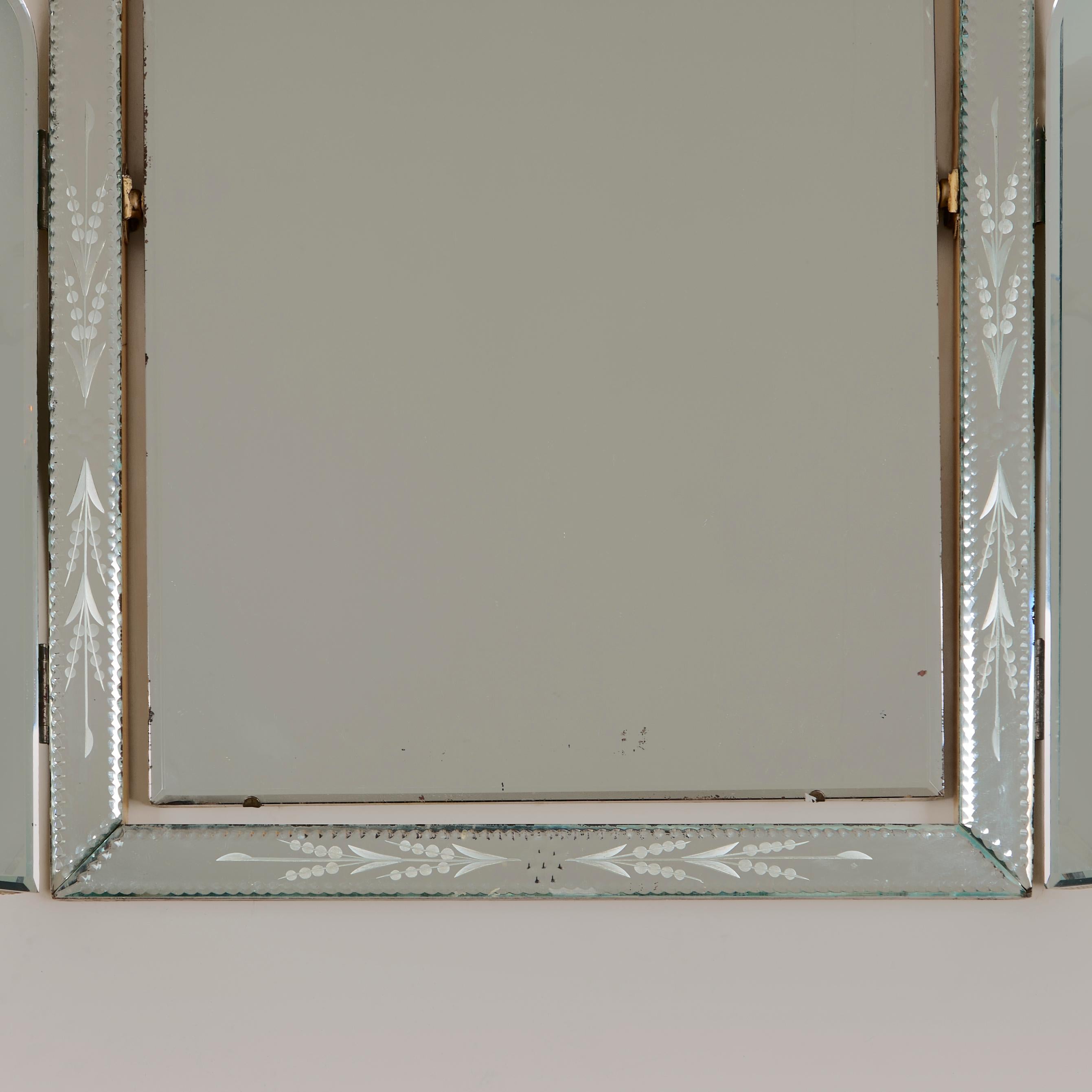 Mid-20th Century 1960's Italian Venetian etched triptych table mirror For Sale