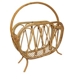 1960s Italian Vintage Mid-Century Modern Natural Rattan Wicker Magazine Holder