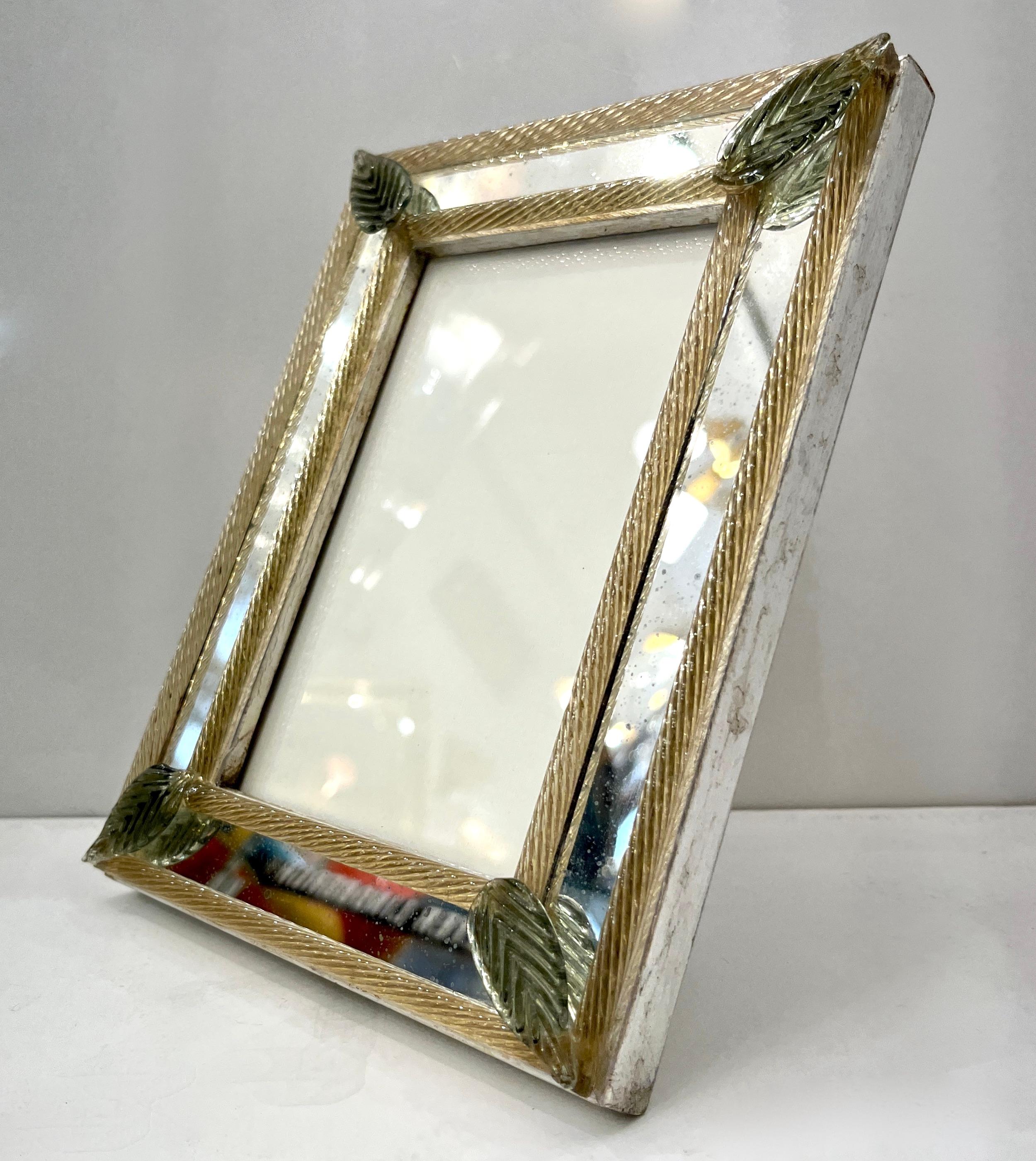 Mid-Century Modern 1960s Italian Vintage Mirror Photo Frame Green Leaves & Gold Murano Glass Decor
